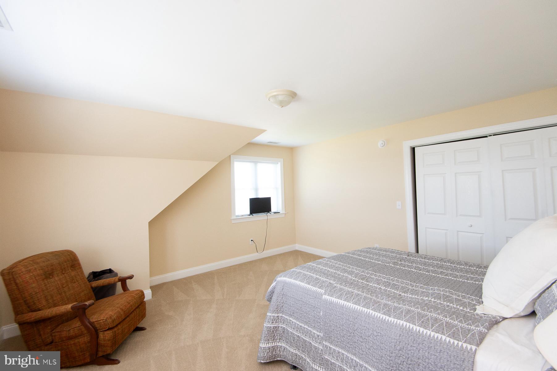 HUDSON CREEK - Residential