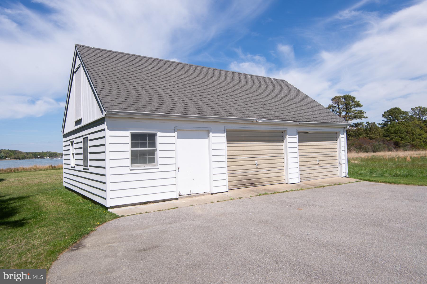 HUDSON CREEK - Residential