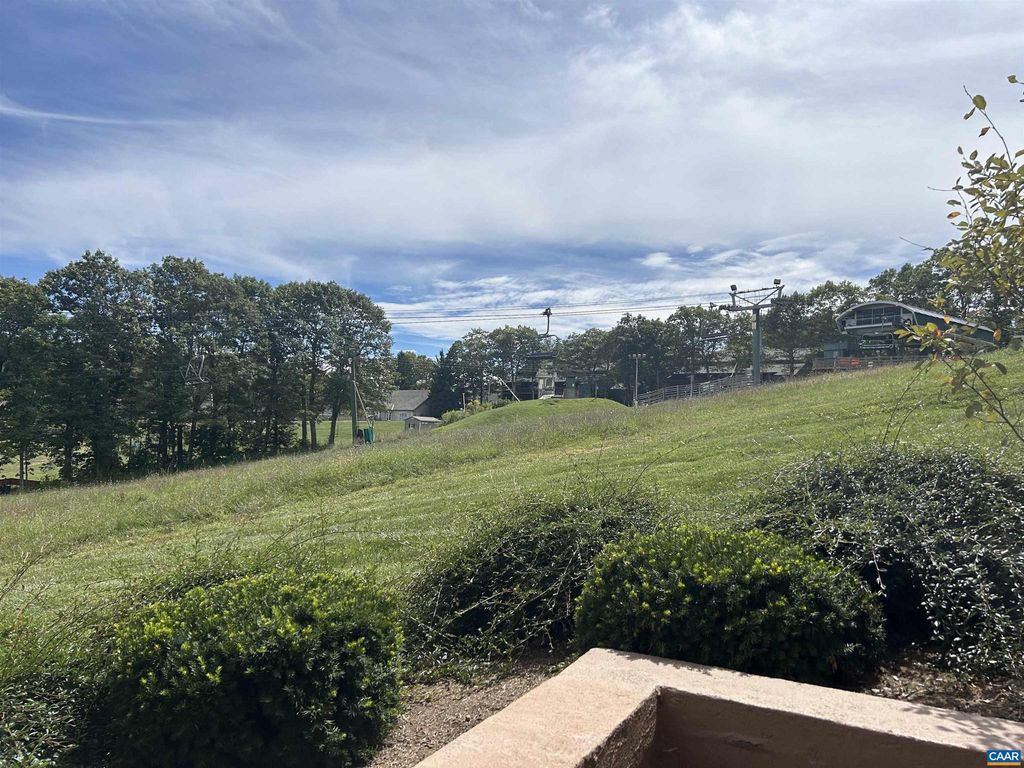 Photo of 905 Diamond Hill Condos Hl, WINTERGREEN, VA 22967 (MLS # 670016)