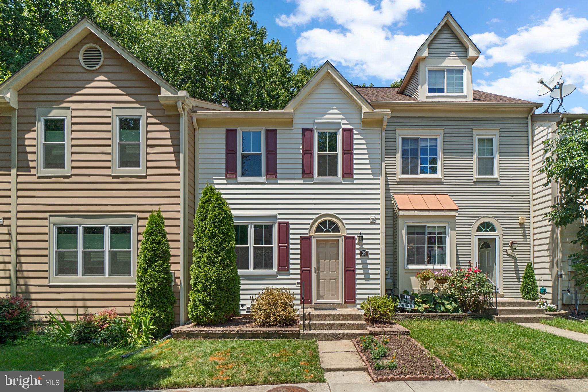 39 LAKE PARK COURT 962