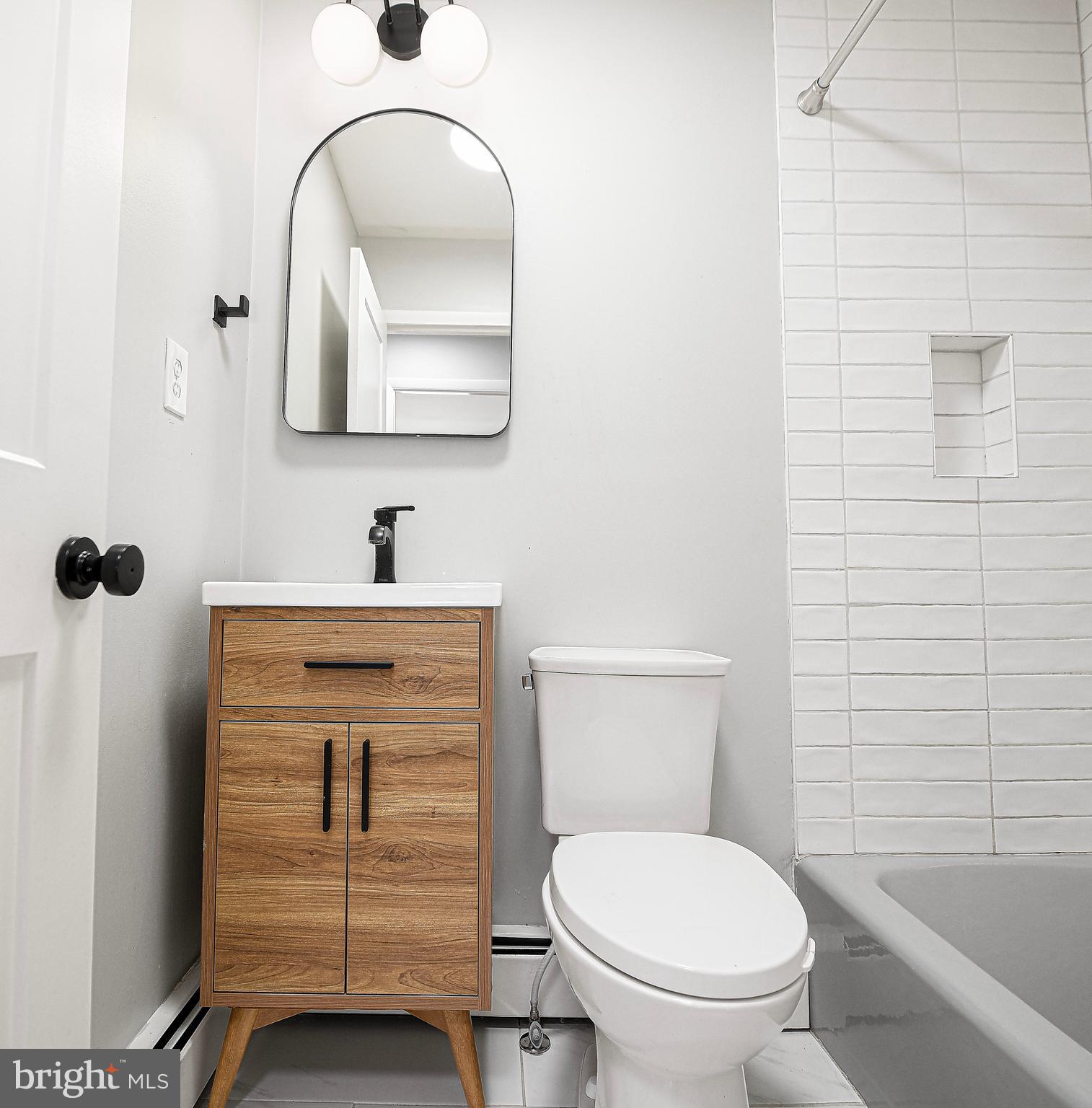 CHARLES MANOR - Residential