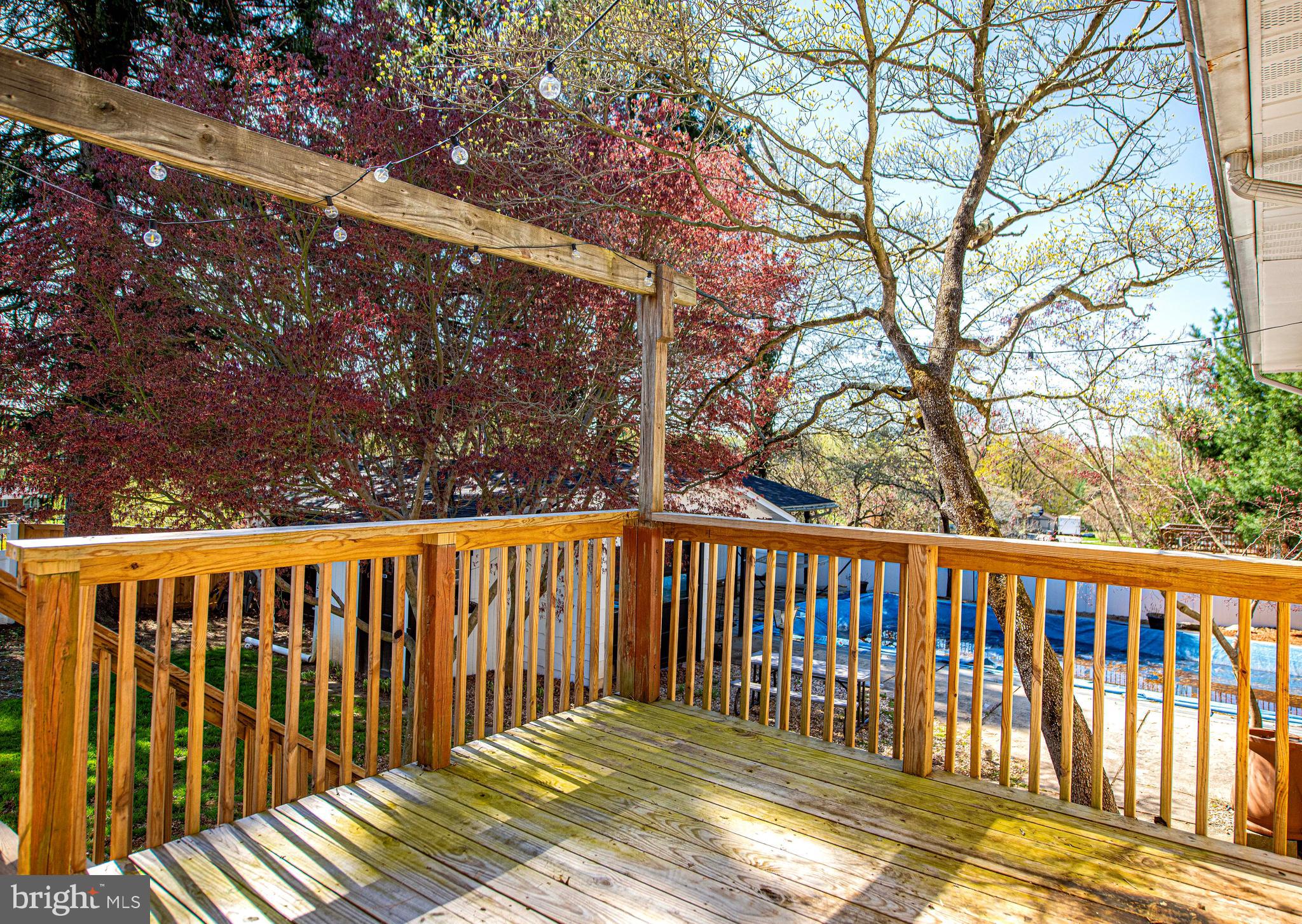 CHARLES MANOR - Residential