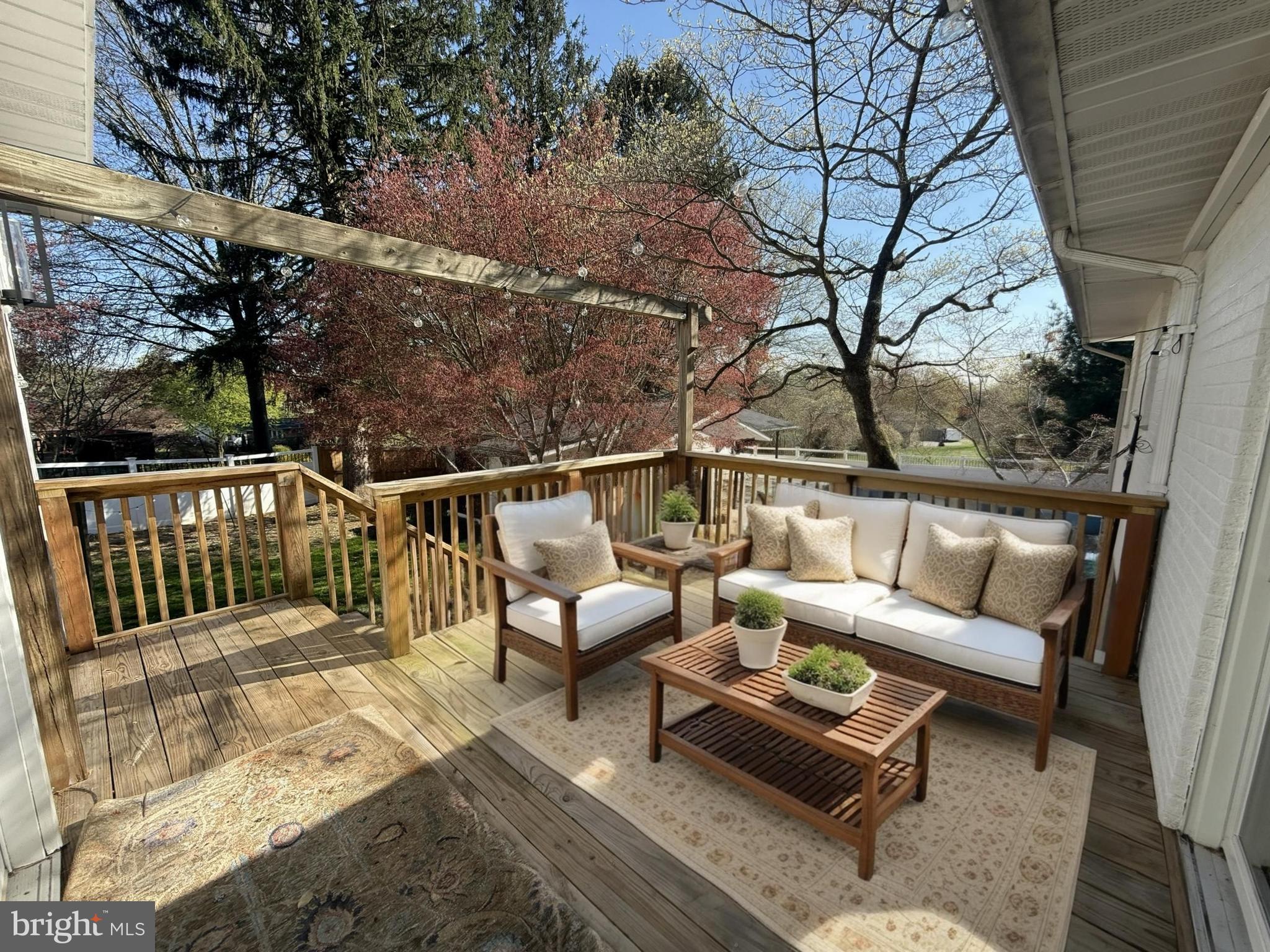 CHARLES MANOR - Residential