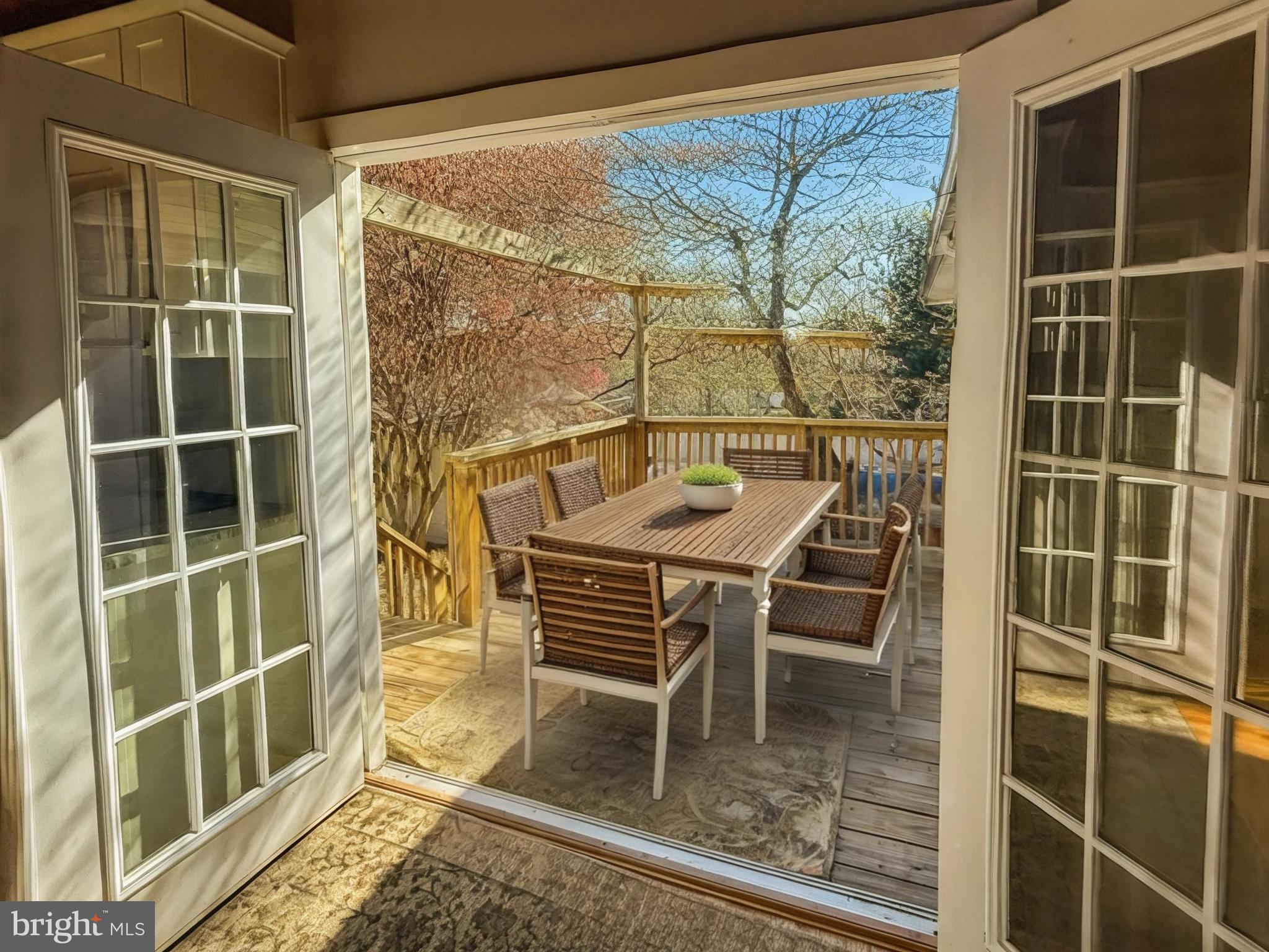 CHARLES MANOR - Residential