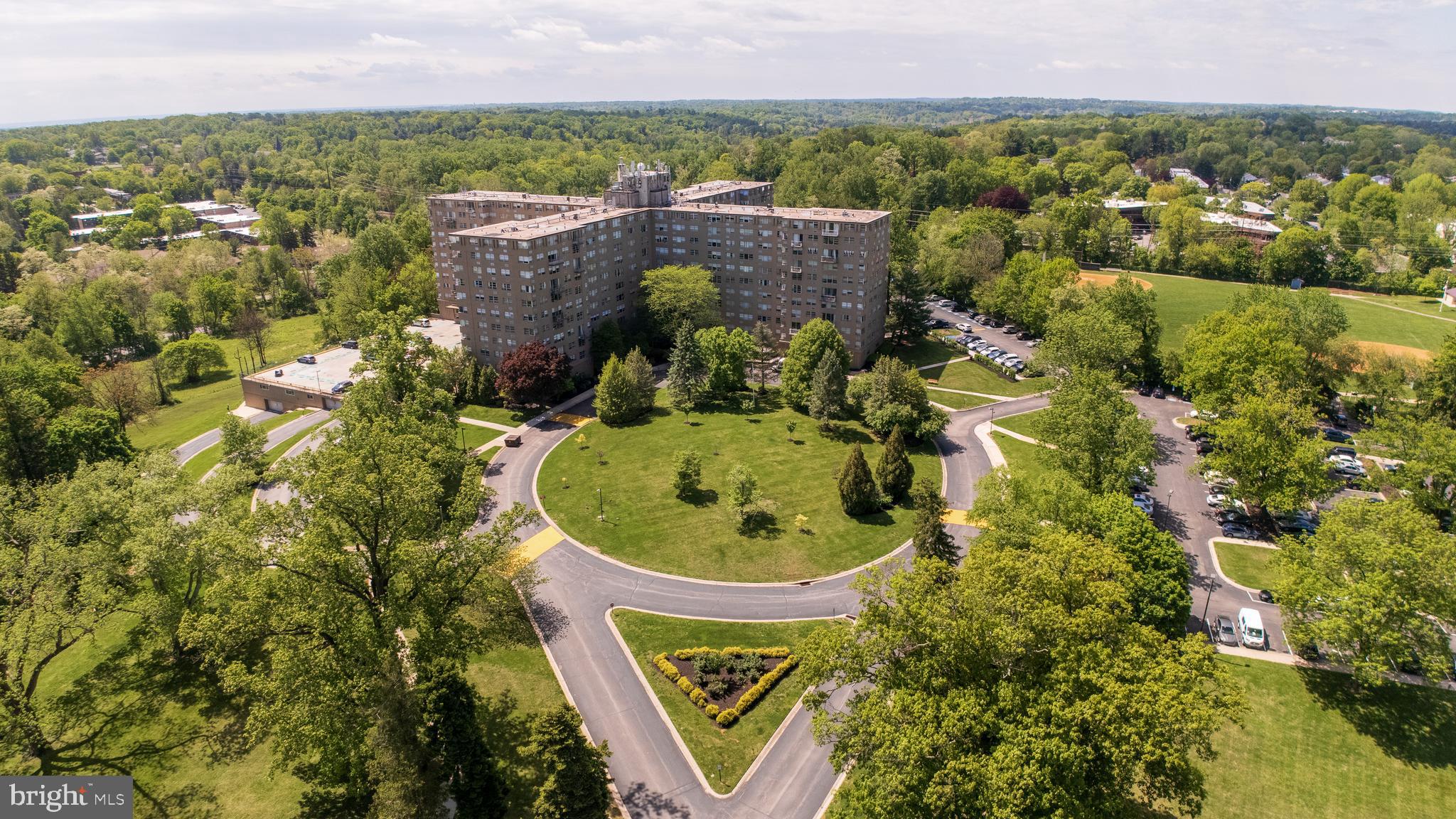 RADNOR HOUSE - Residential