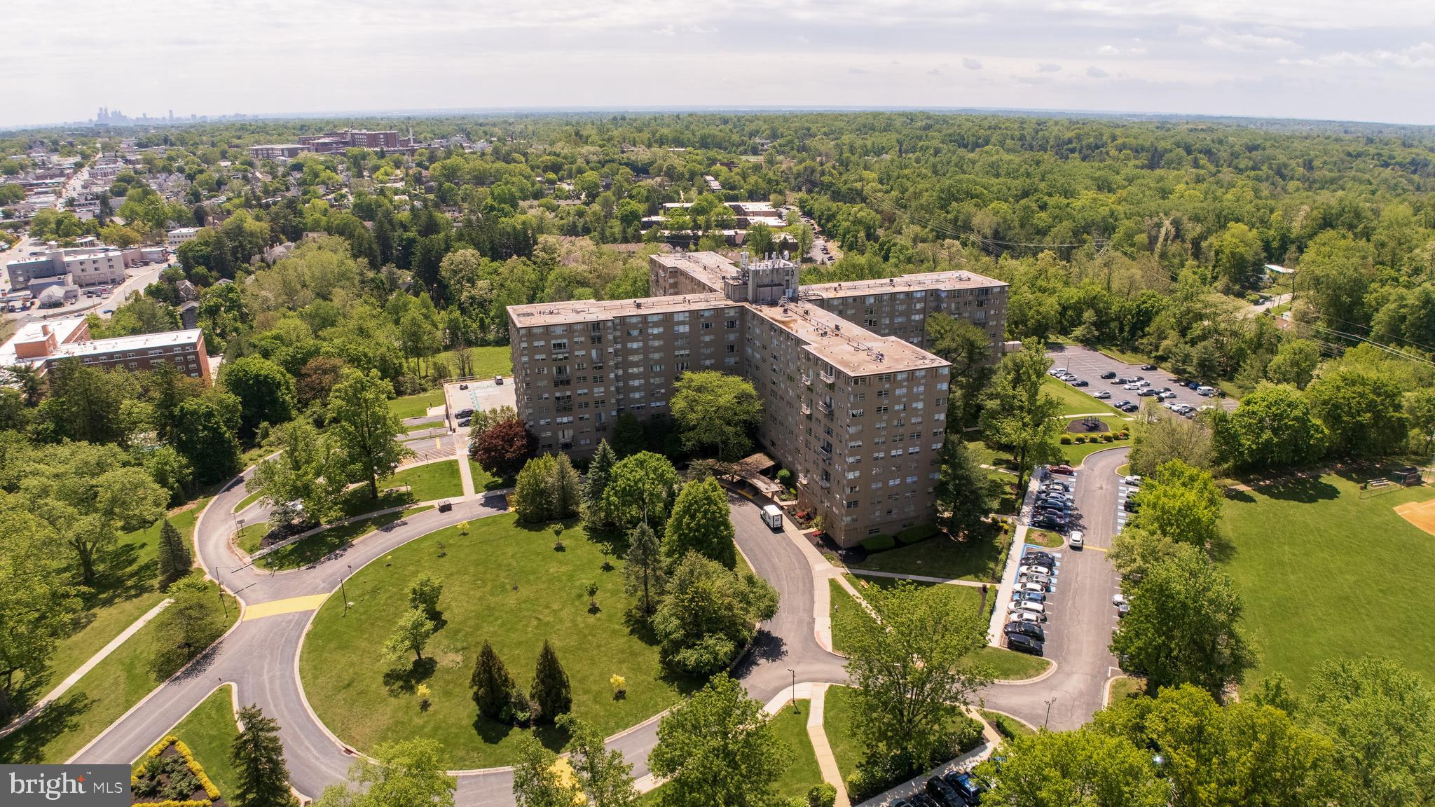 RADNOR HOUSE - Residential