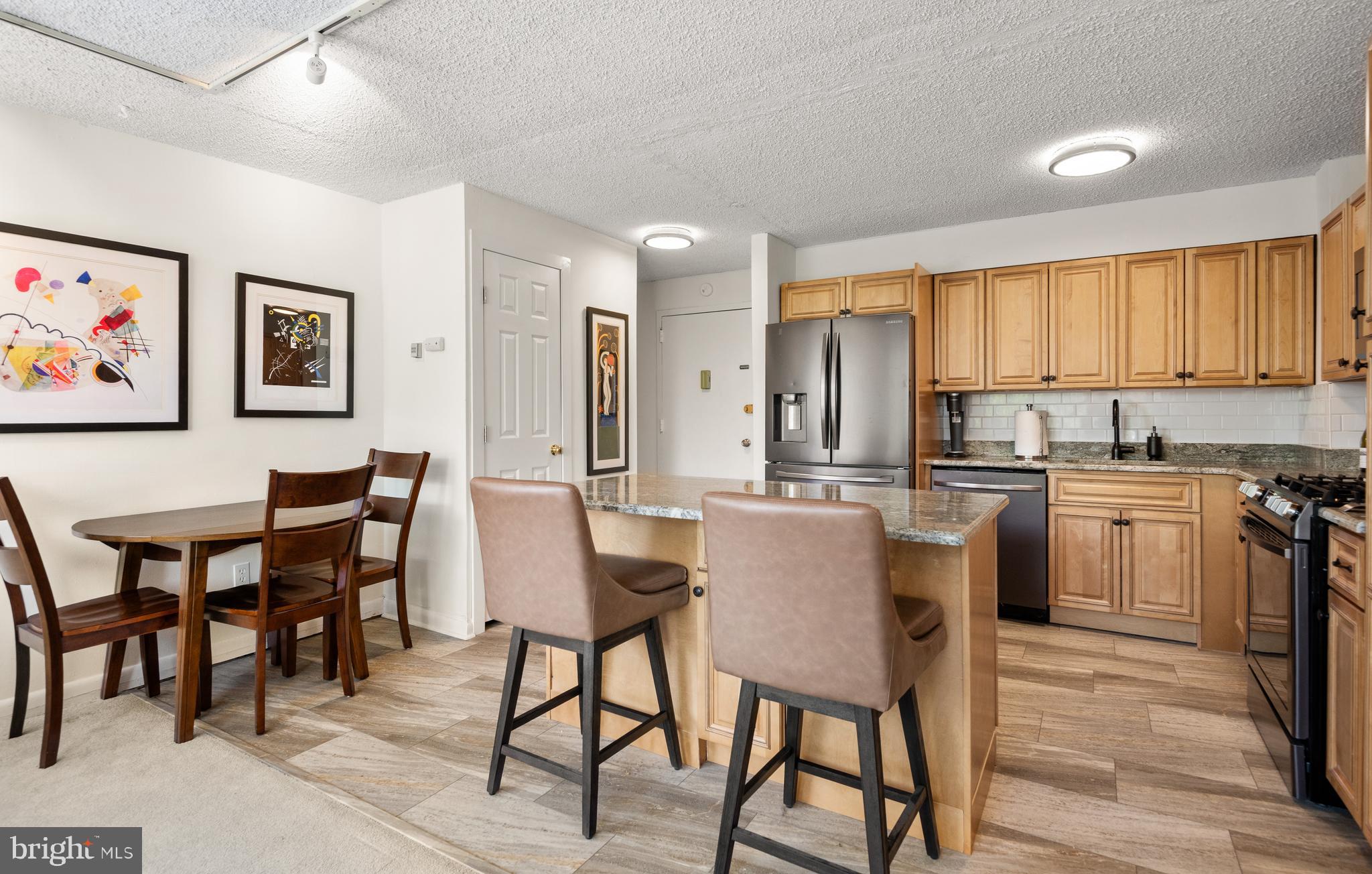 RADNOR HOUSE - Residential