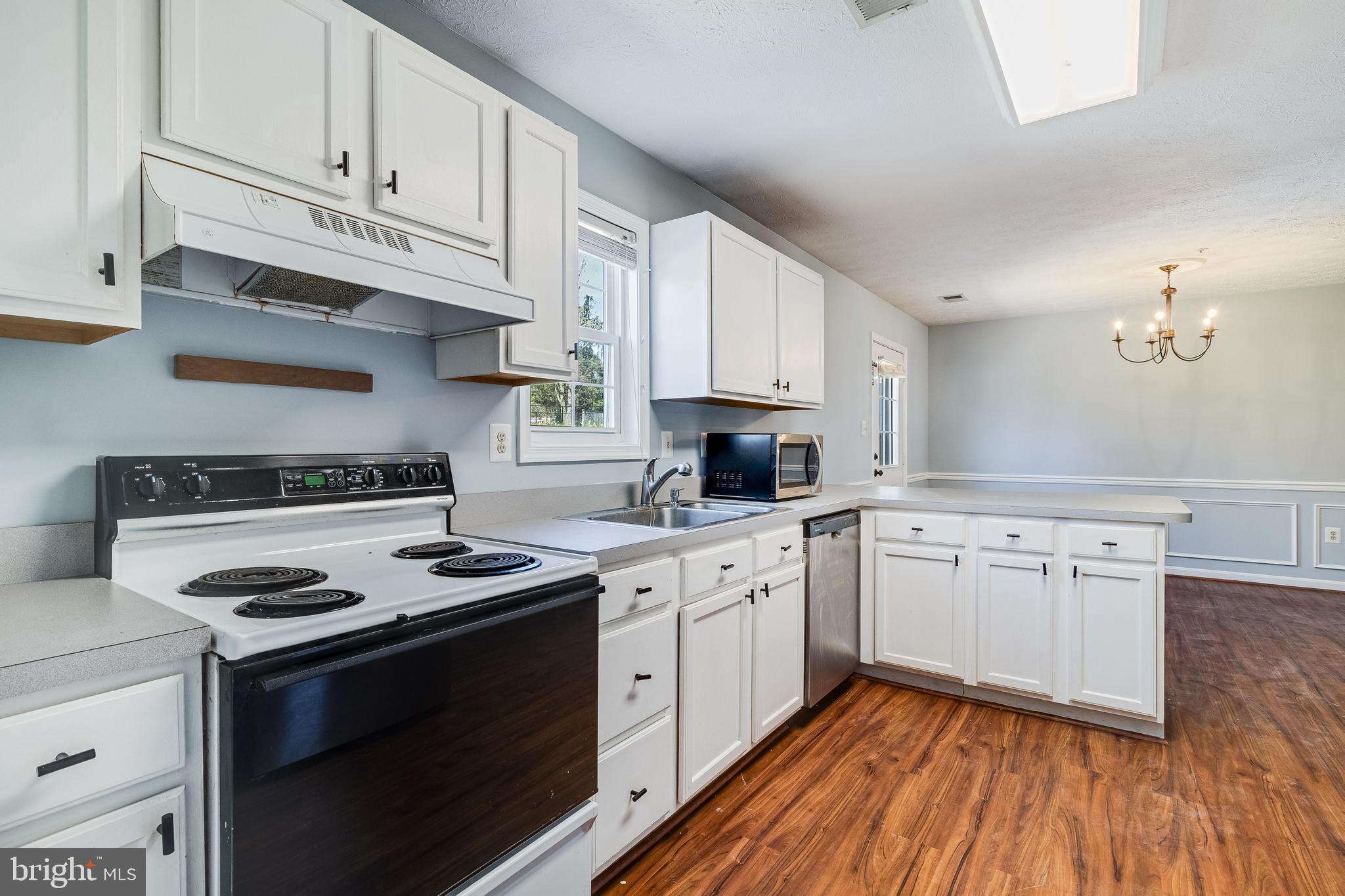 CHARLESTON TERRACE - Residential