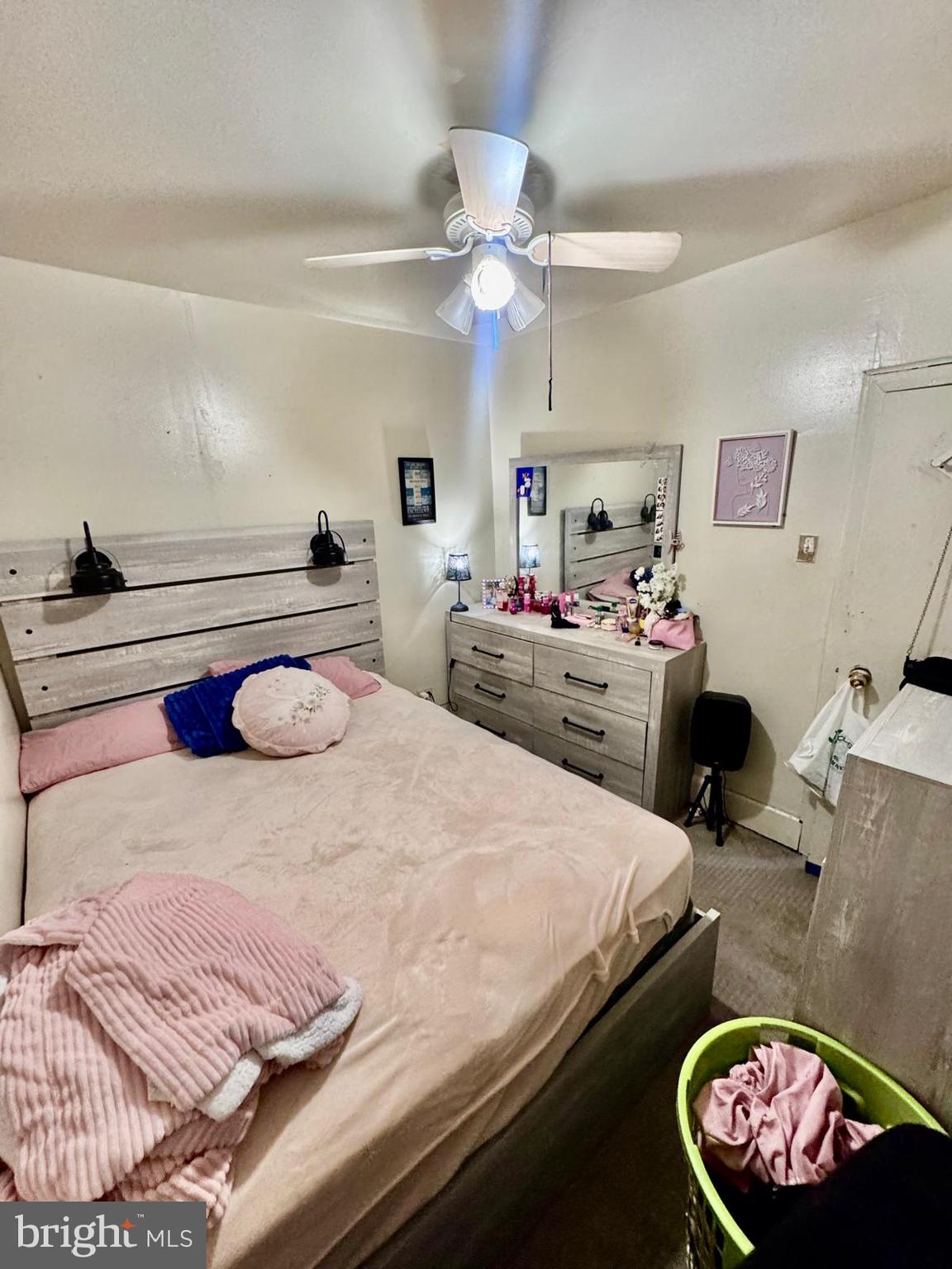 PHILADELPHIA - Residential