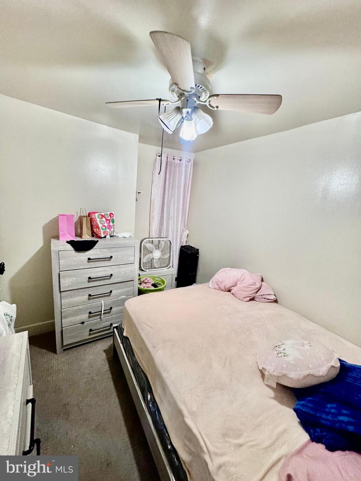 PHILADELPHIA - Residential