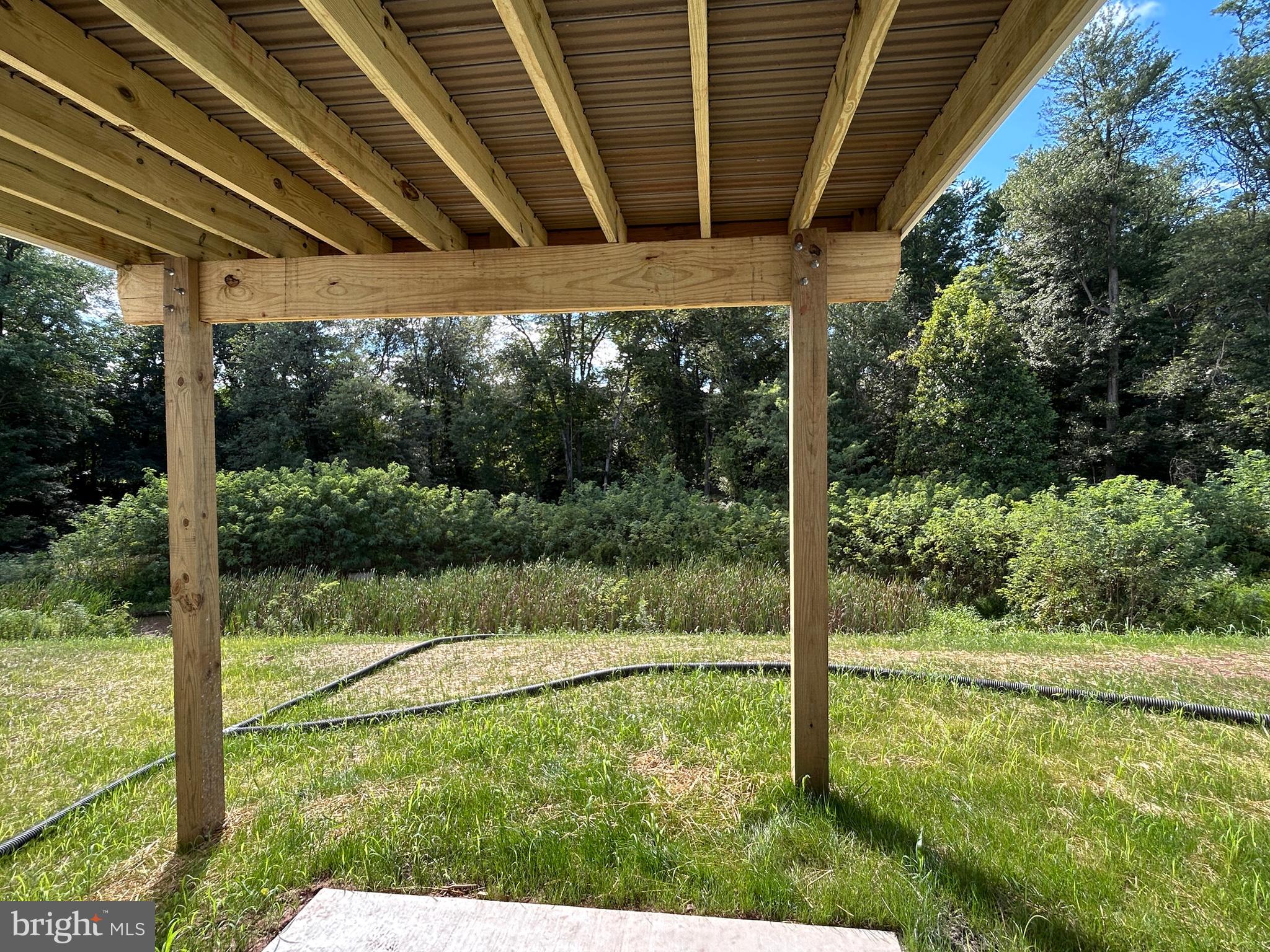 WOODLAND HILLS - Residential