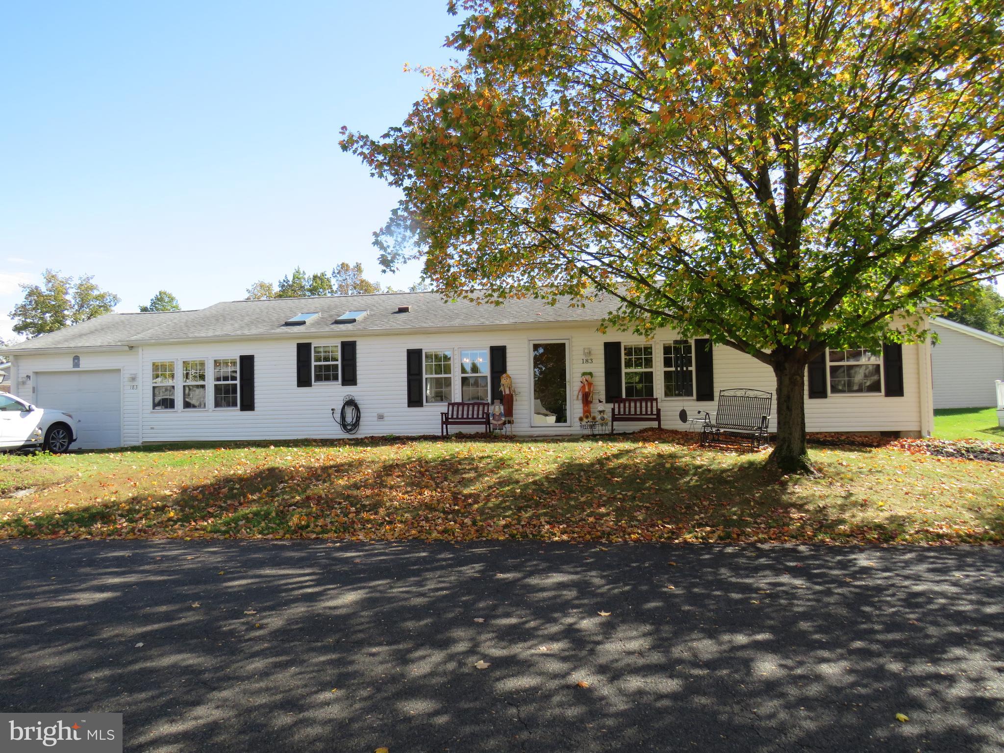 BUCKINGHAM SPRINGS - Residential