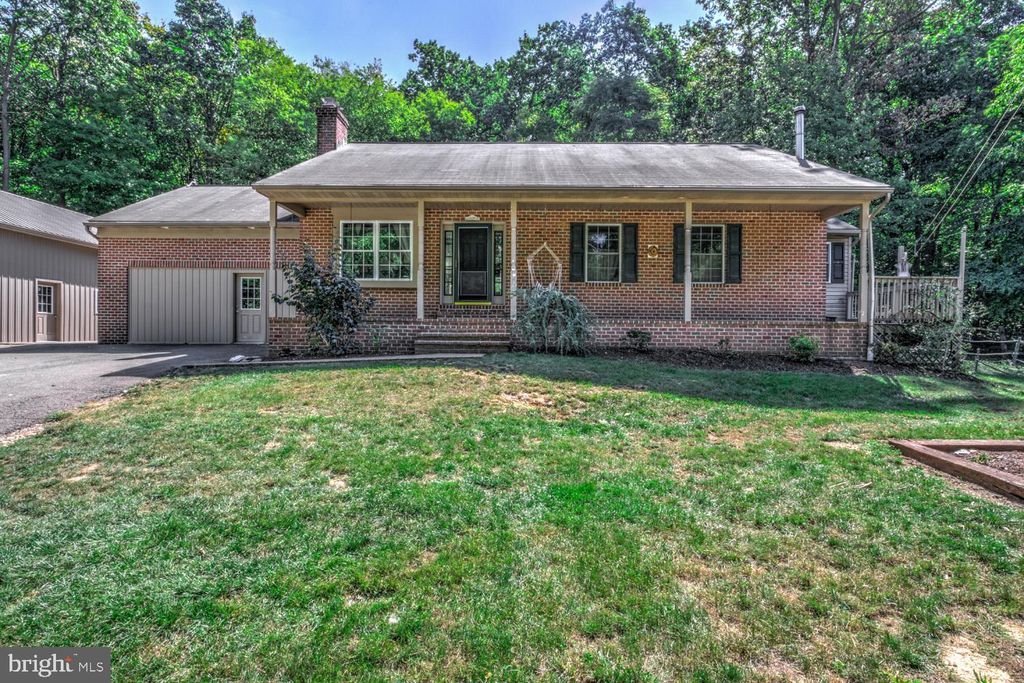 Photo of 164 Magnolia Drive, HOLTWOOD, PA 17532 (MLS # PALA2064806)