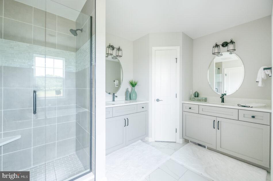 NISSLEY RUN - Residential