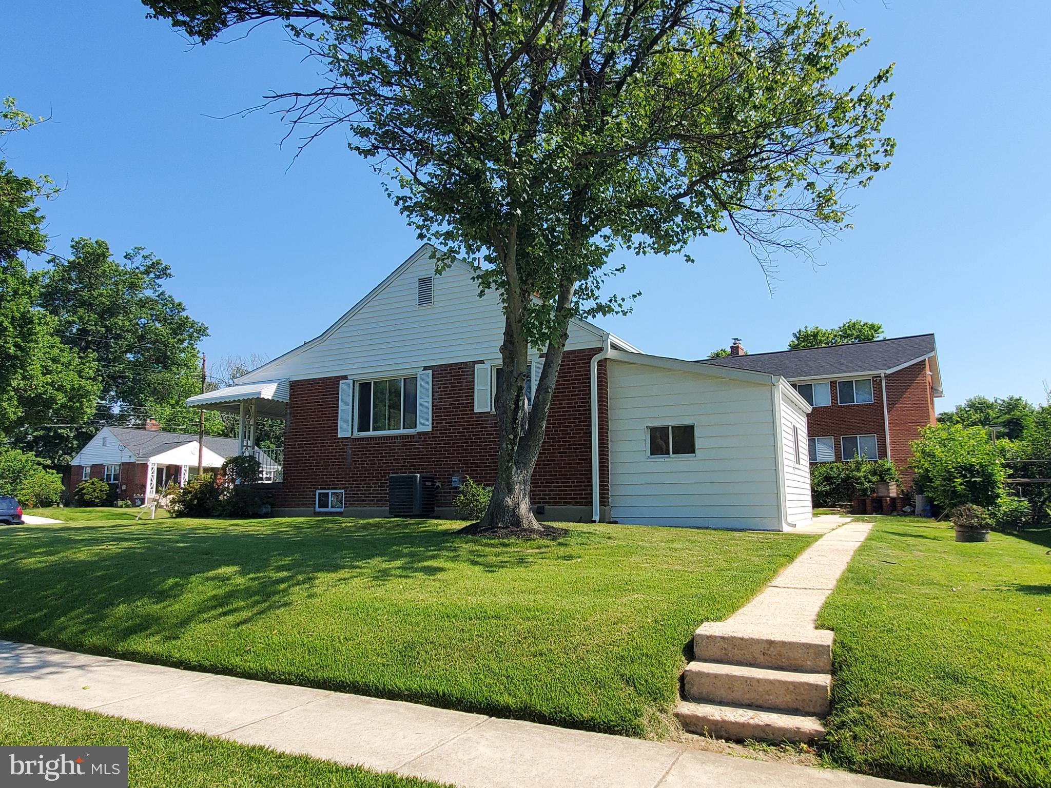 OAKVIEW - Residential Lease