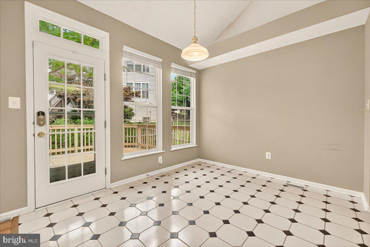 DEARBOUGHT - Residential