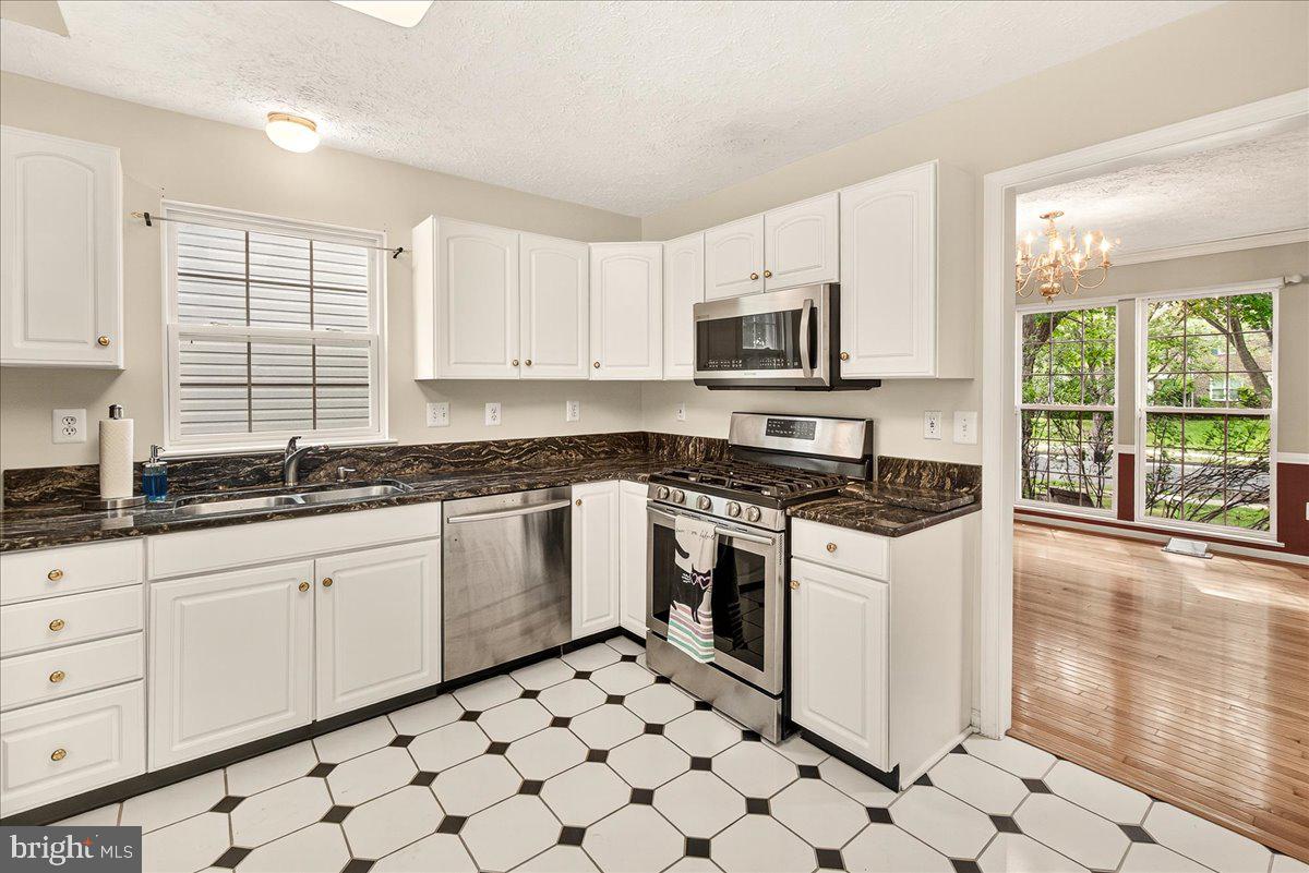 DEARBOUGHT - Residential