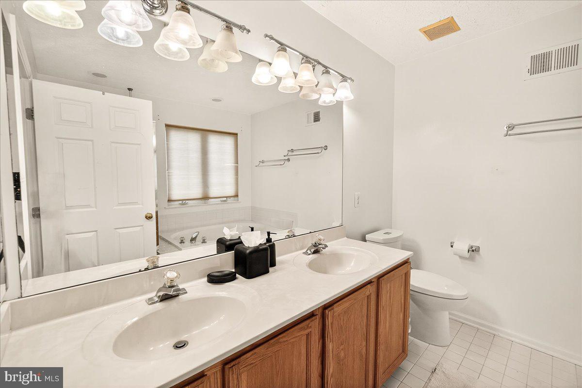 DEARBOUGHT - Residential