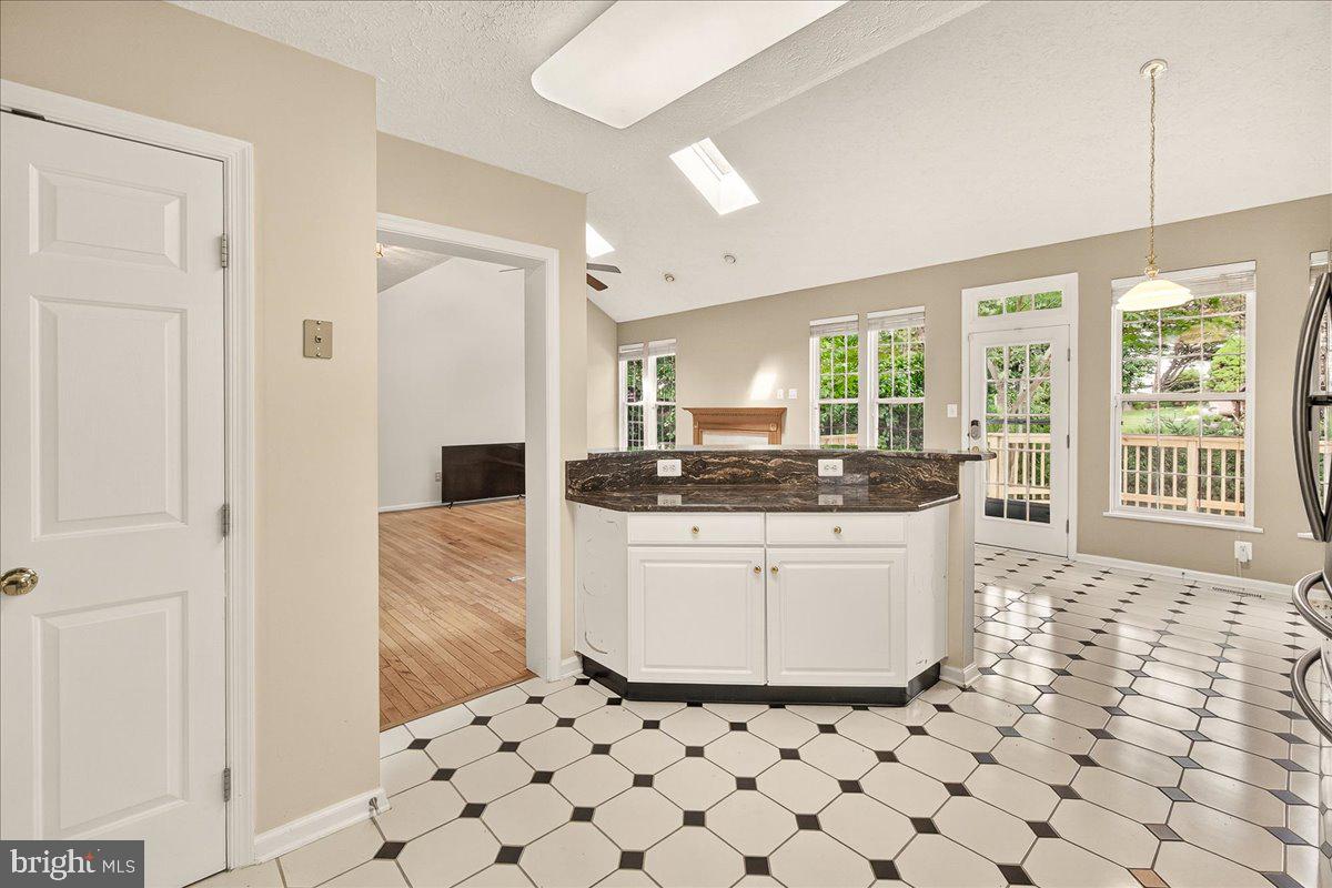 DEARBOUGHT - Residential