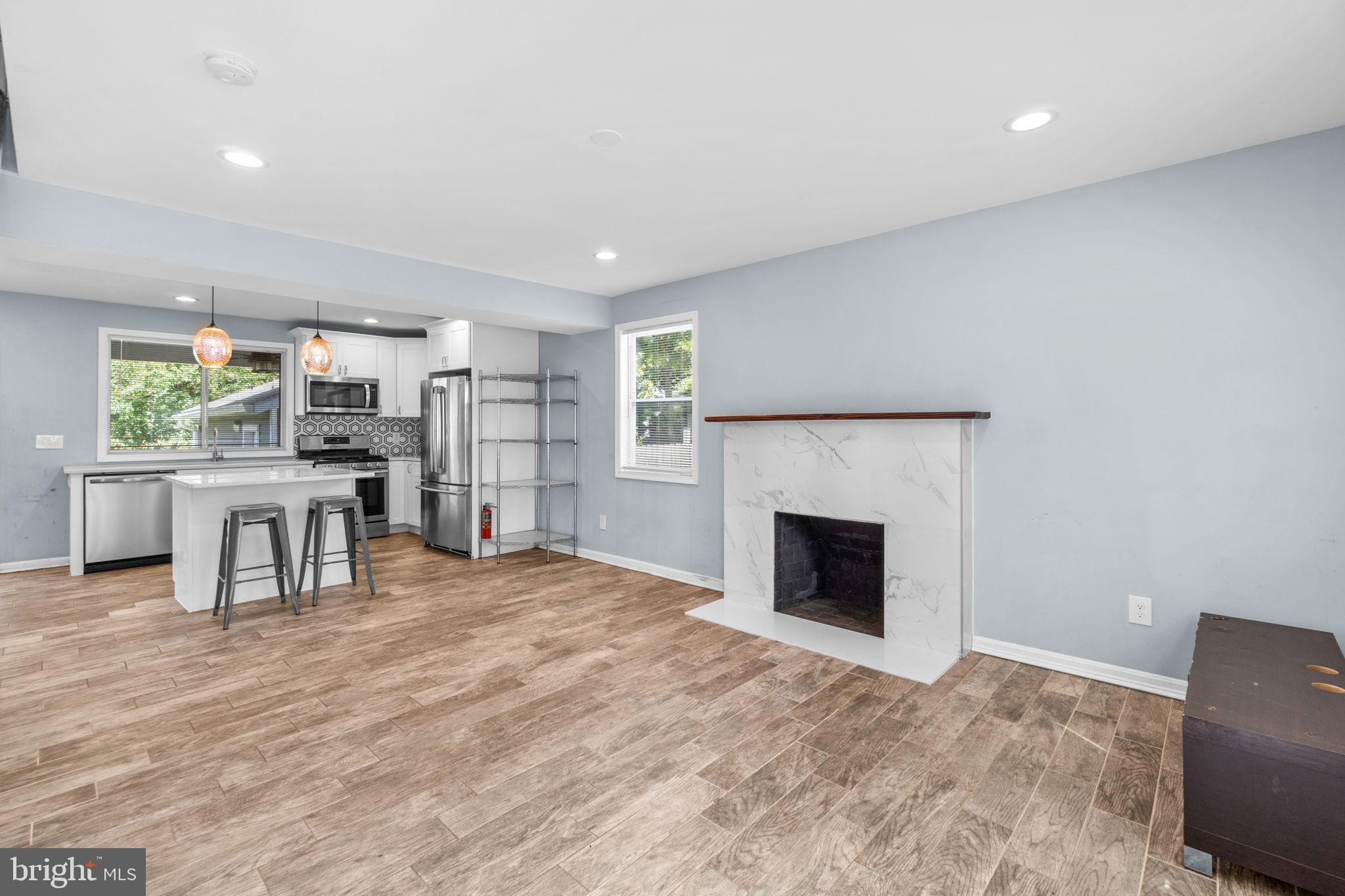 RANDALLSTOWN - Residential