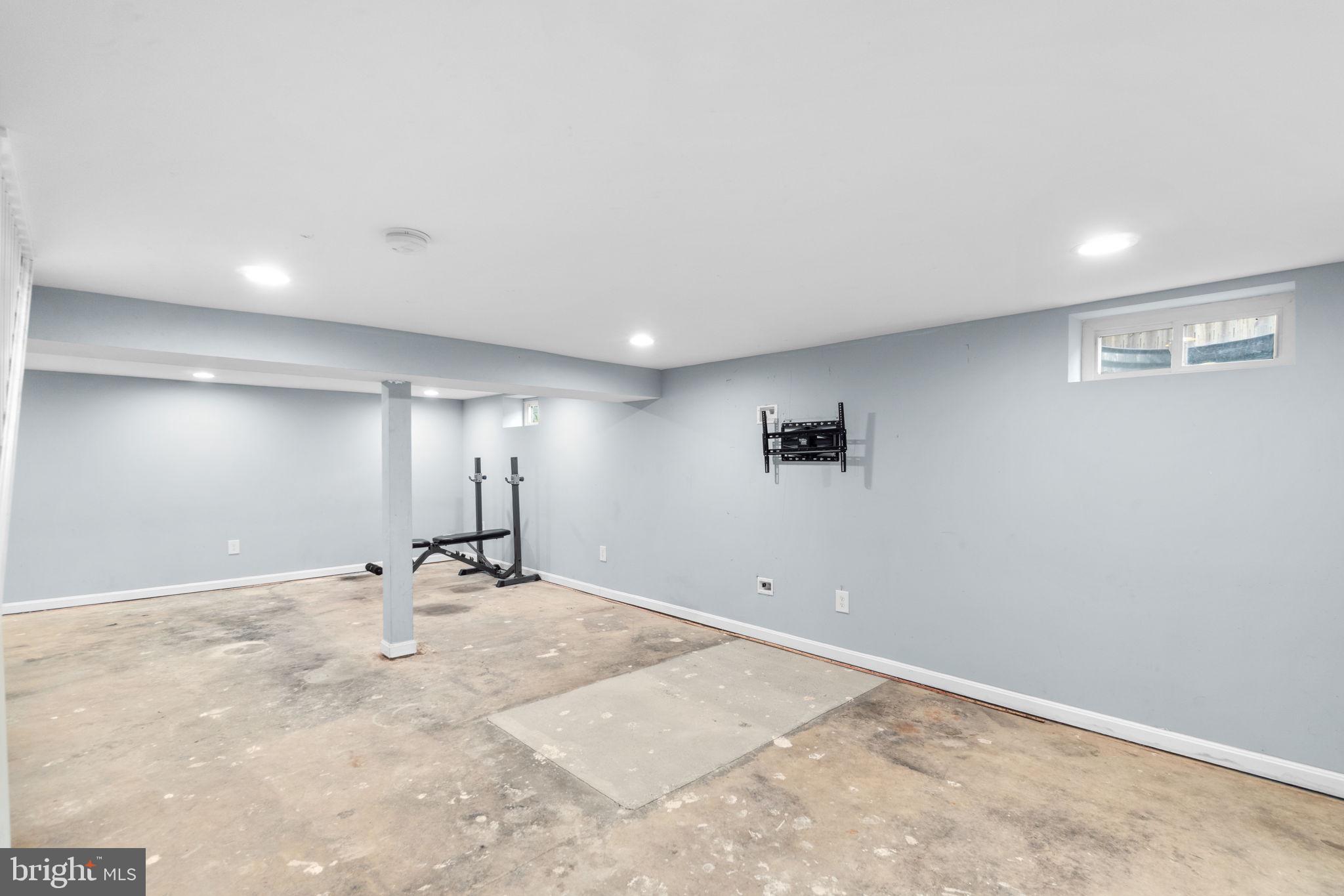 RANDALLSTOWN - Residential