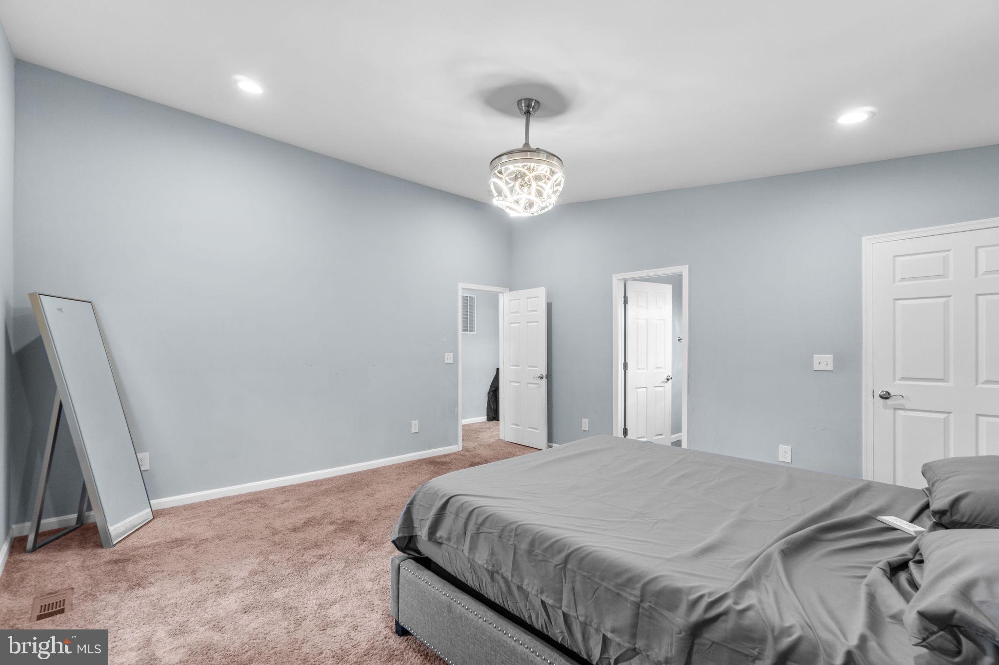 RANDALLSTOWN - Residential