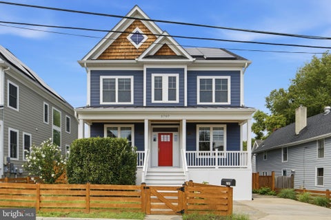 Photo of 2707 1st Street S, ARLINGTON, VA 22204 (MLS # VAAR2078858)
