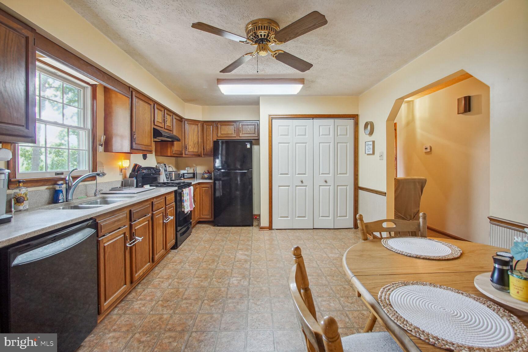 QUAILWOOD SUB - LA PLATA - Residential Lease