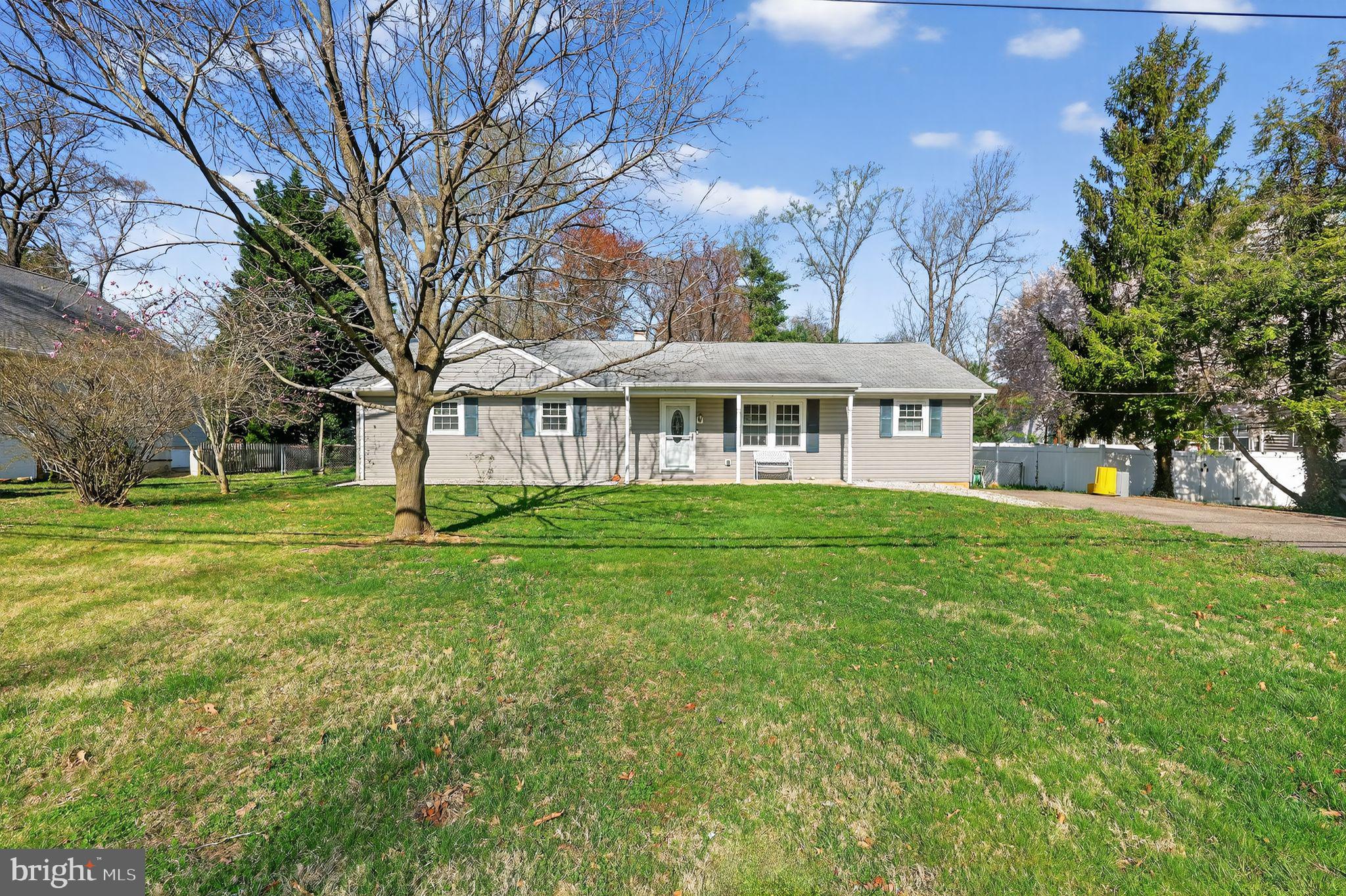 MANHATTAN BEACH - Residential