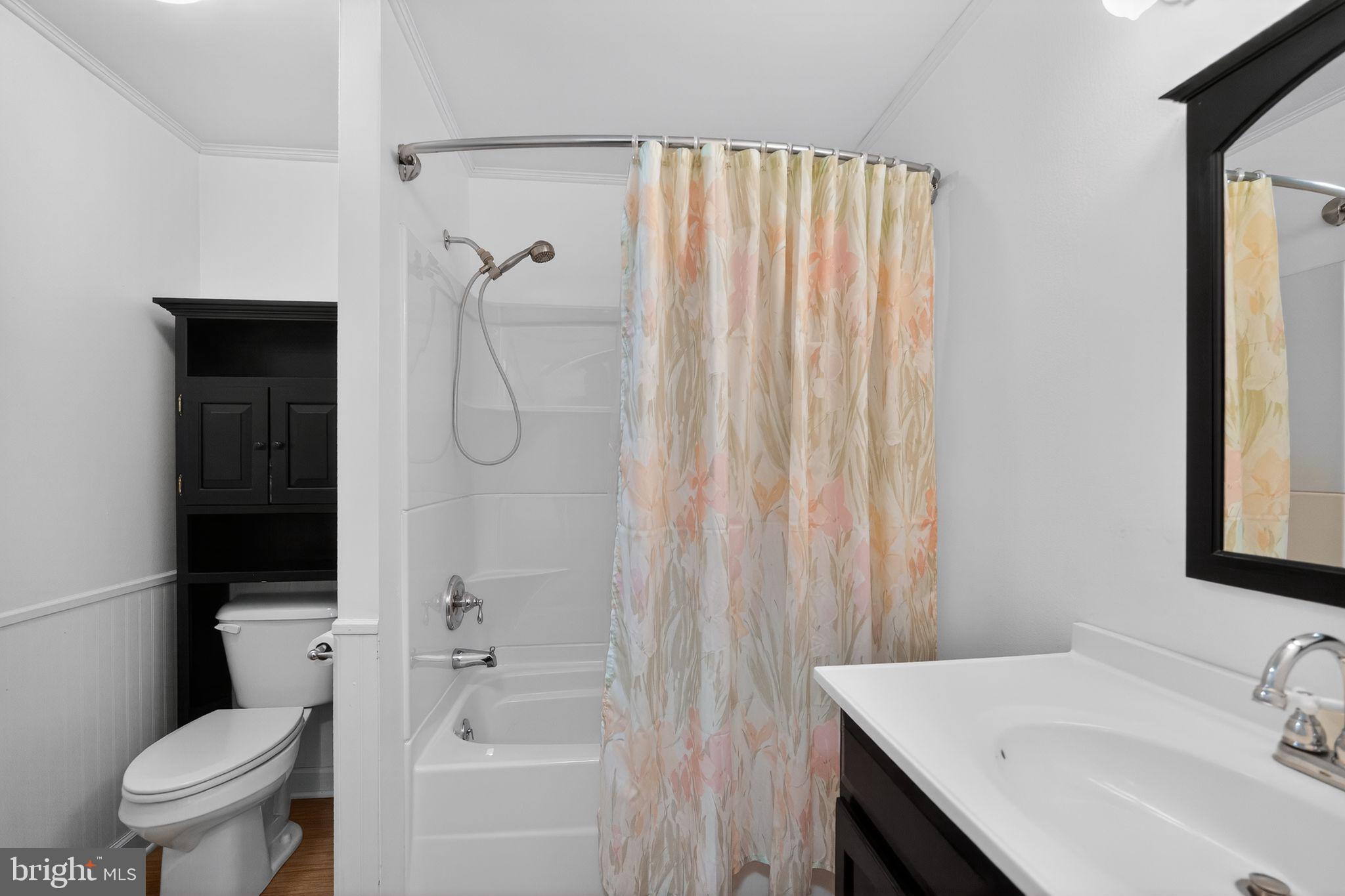 MANHATTAN BEACH - Residential