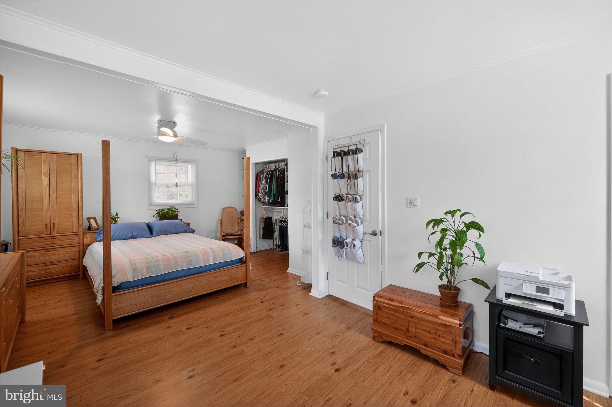 MANHATTAN BEACH - Residential