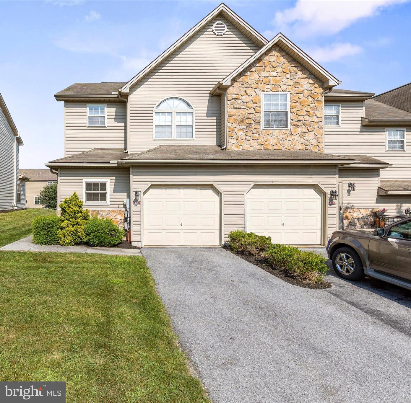 Highly sought-after end unit in desirable Wellington Manor! This well-maintained 3-bedroom, 2.5-bath townhome features a renovated first-floor bath by the current owner and a washer/dryer conveniently located on the main level. Enjoy the flexibility of first and second-floor primary bedrooms. A spacious bonus room upstairs is perfect for a home office, playroom, or second living area. The oversized one-car garage offers additional storage. Ideally located near major highways, public transportation, and shopping—this is low-maintenance living at its best! Pictures to be uploaded soon along with an upcoming Open House announcement.