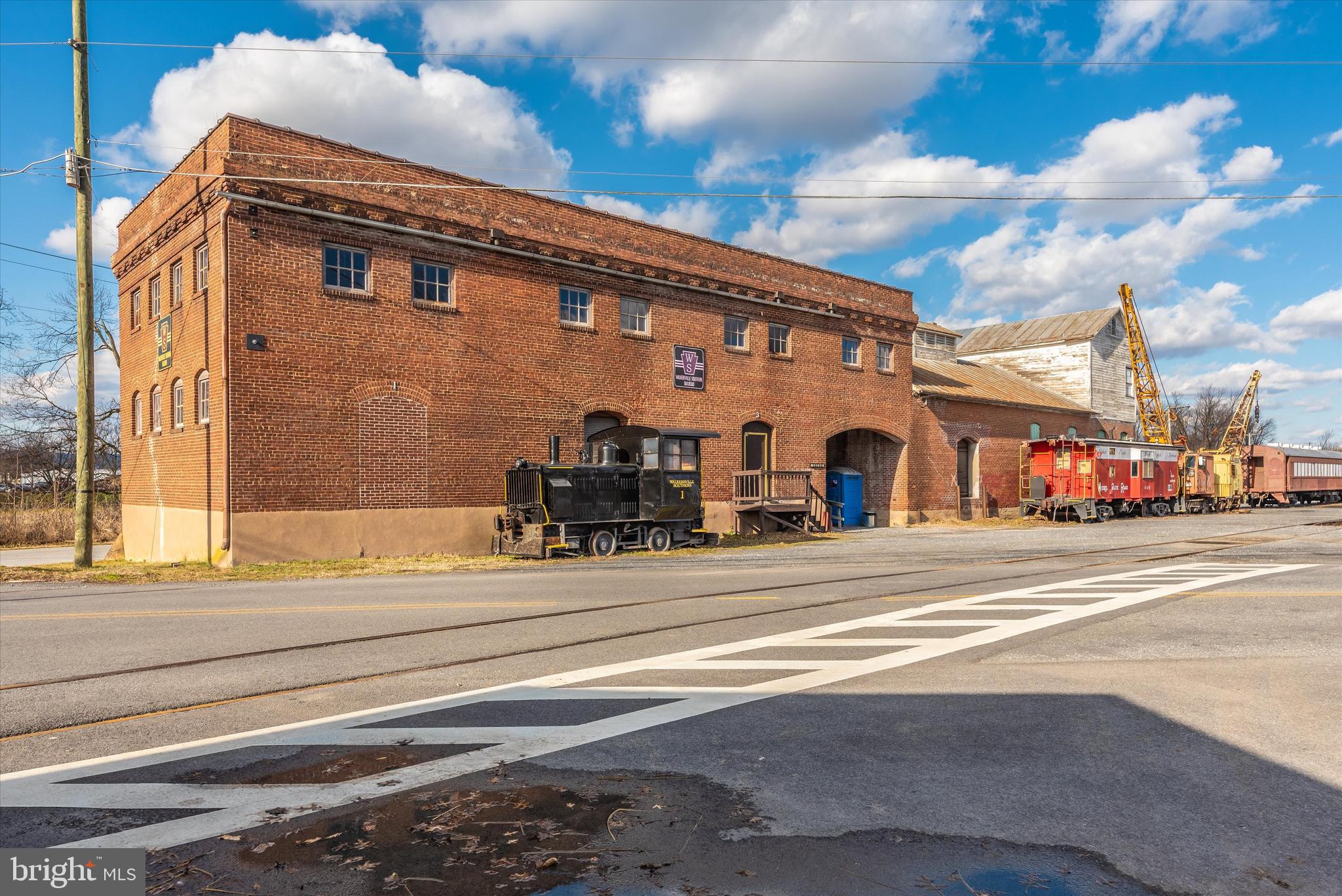 GLADE TOWN - Residential