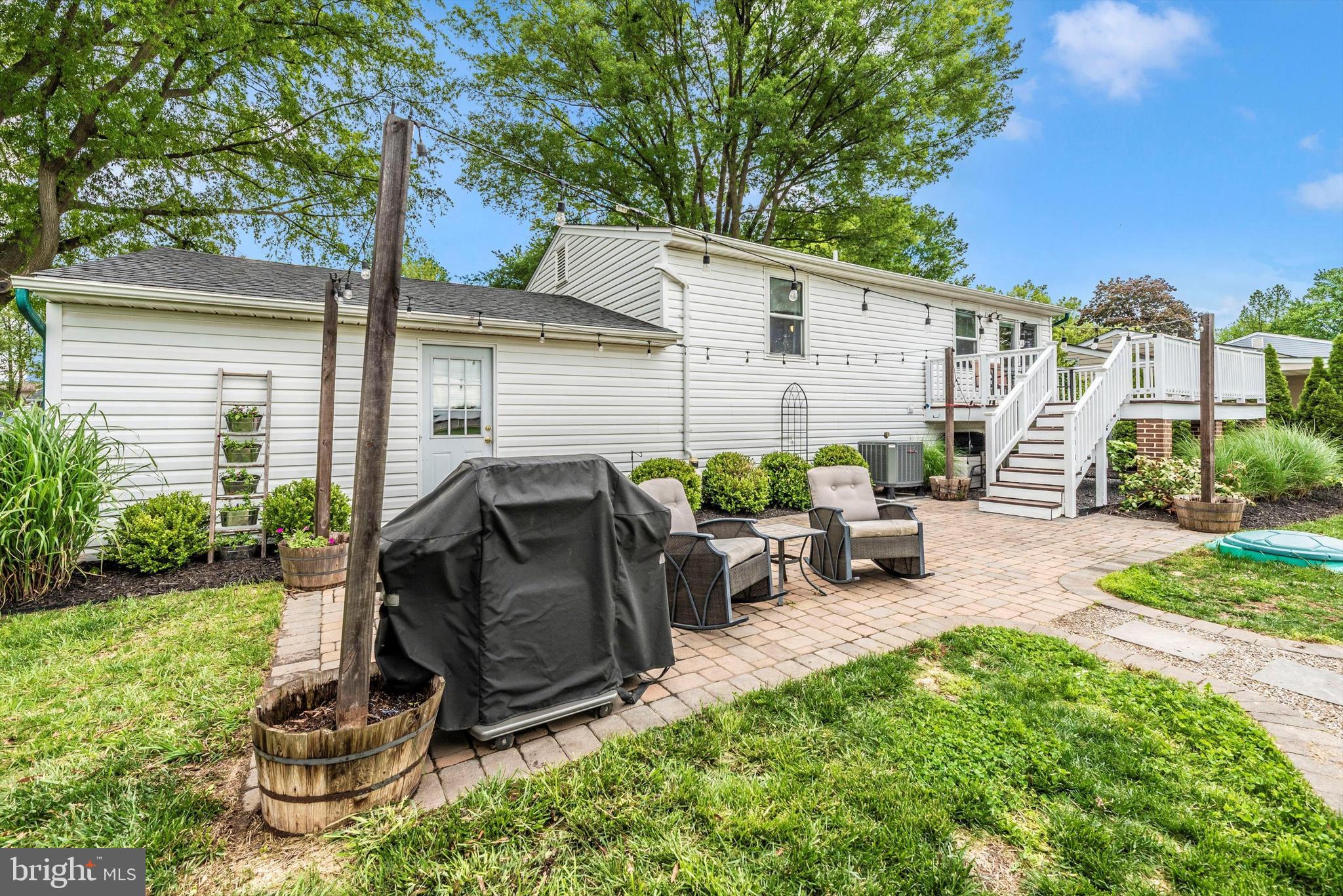 GLADE TOWN - Residential