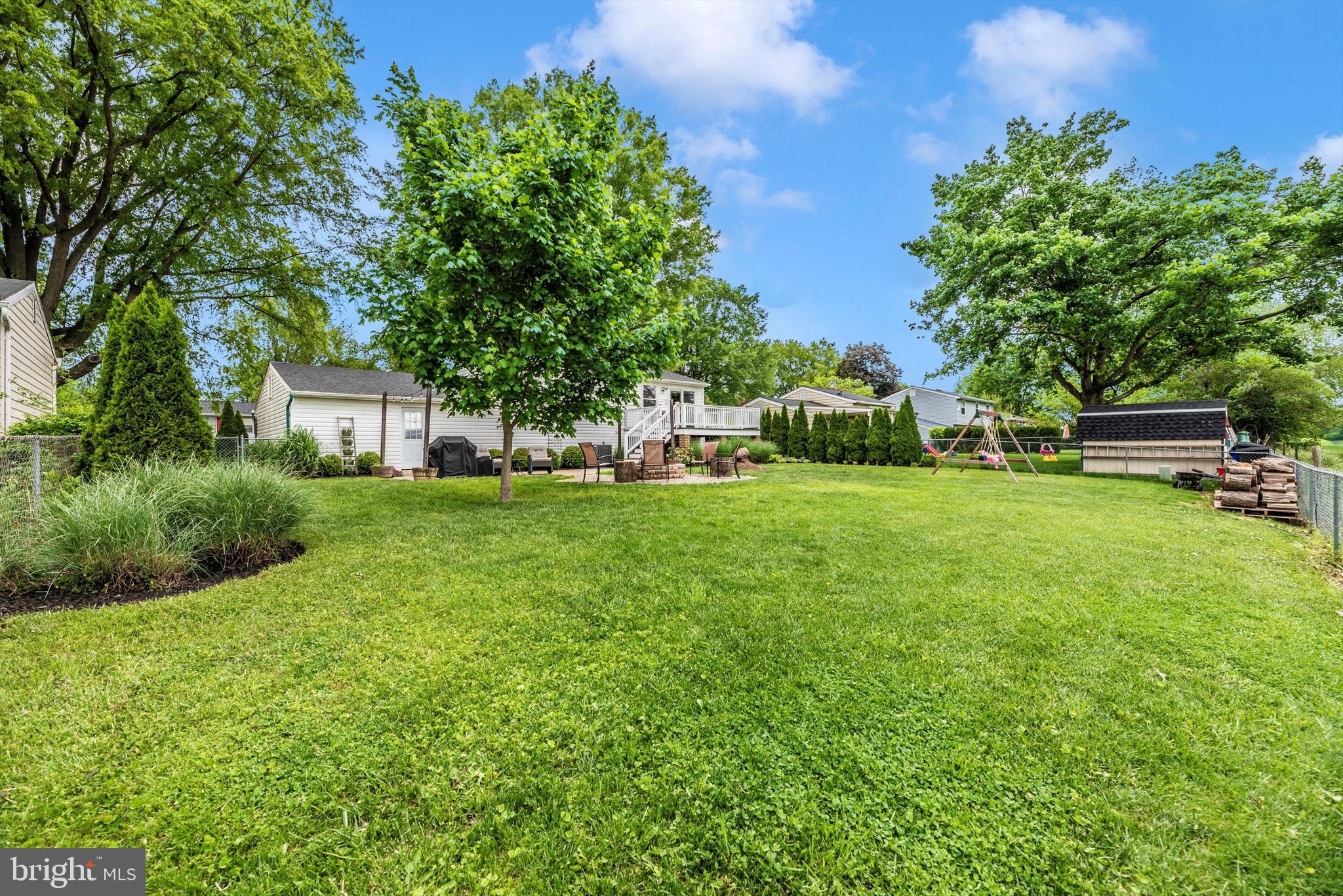 GLADE TOWN - Residential