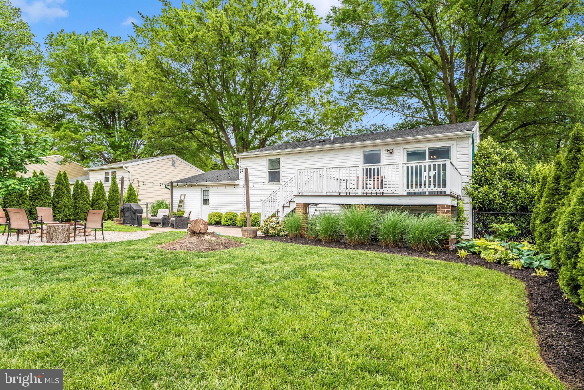 GLADE TOWN - Residential