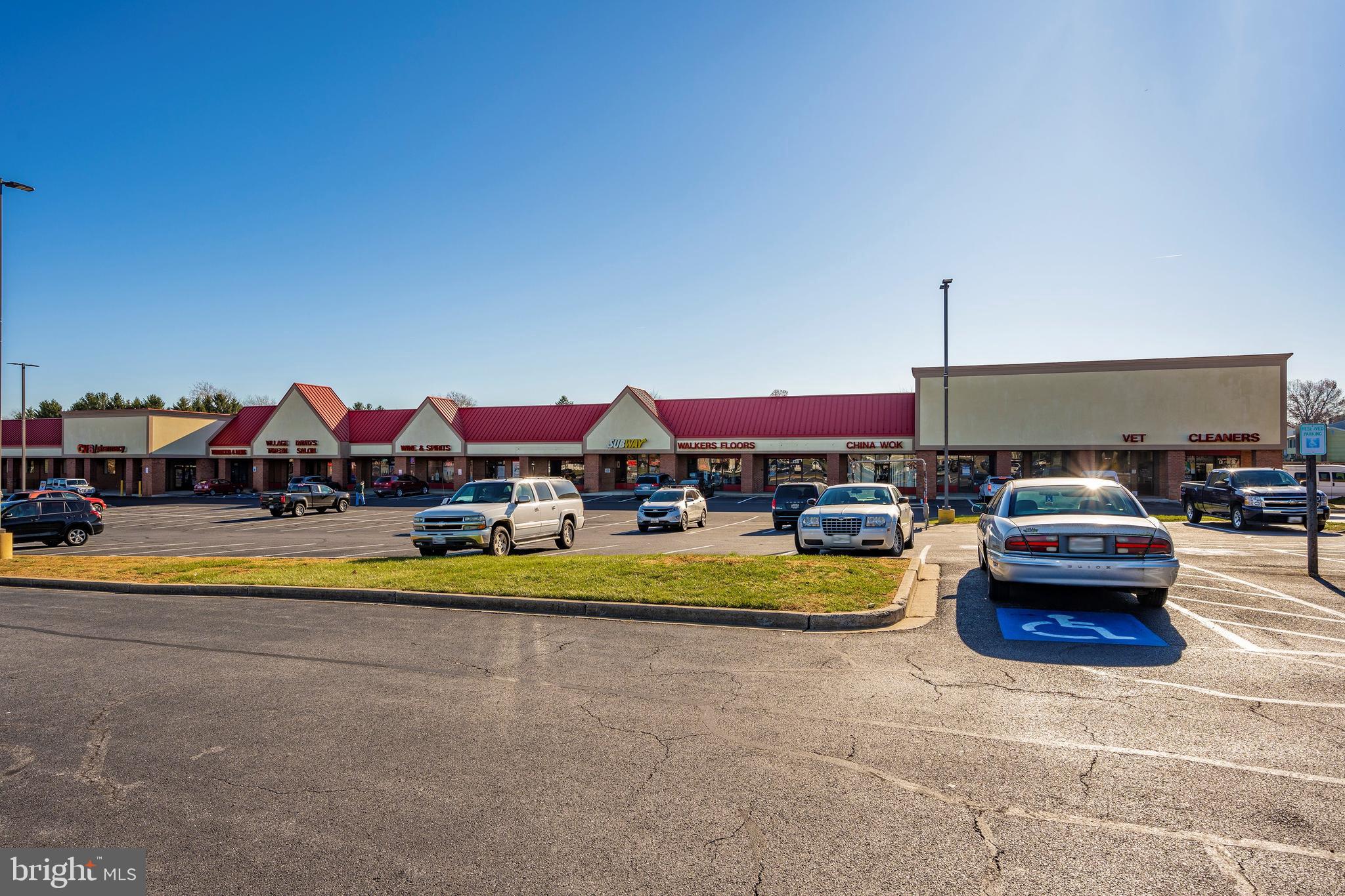 GLADE TOWN - Residential