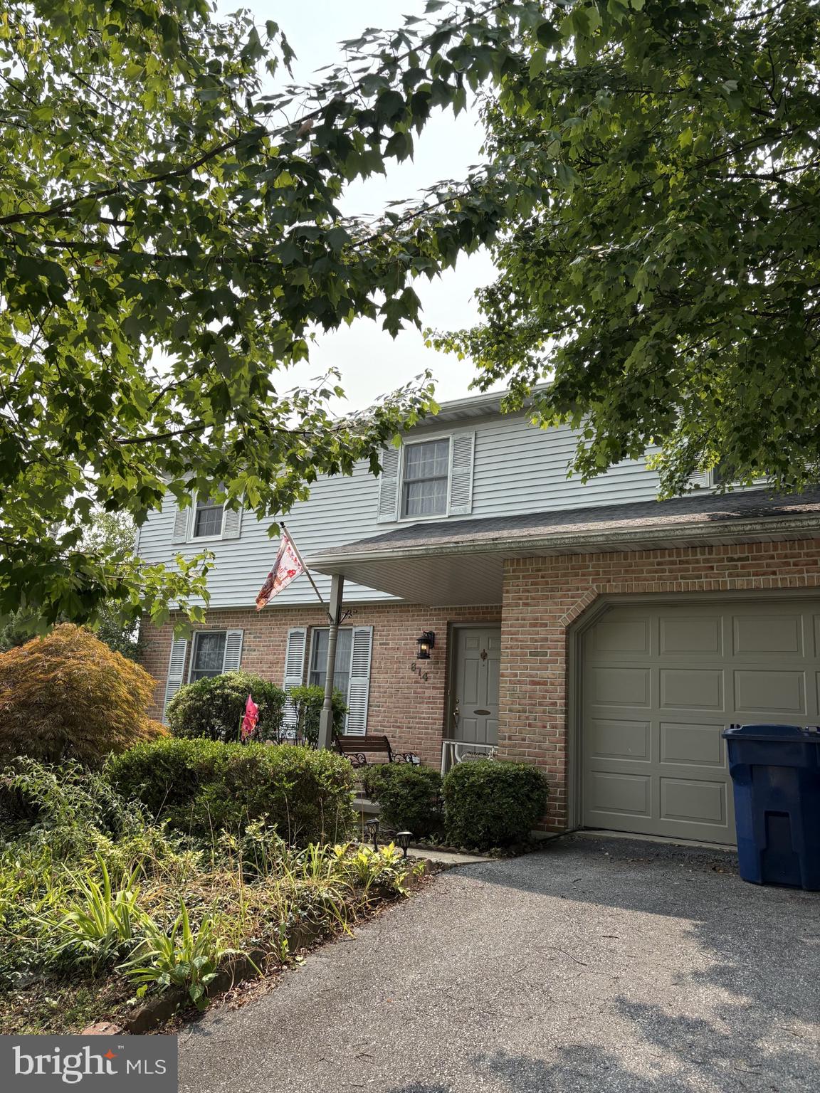 814 IRONSTONE LANE