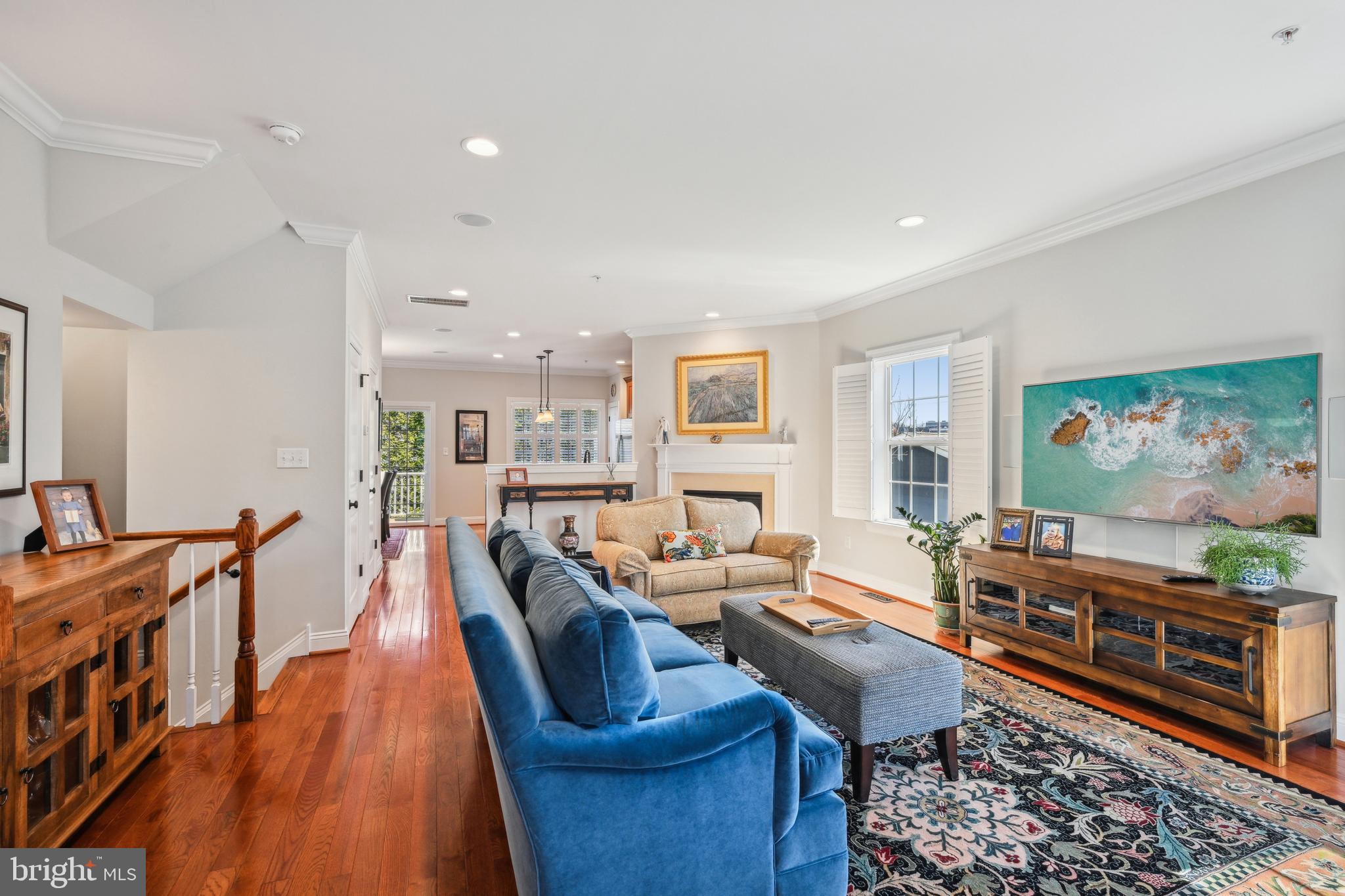 11 S WYOMING AVENUE 5