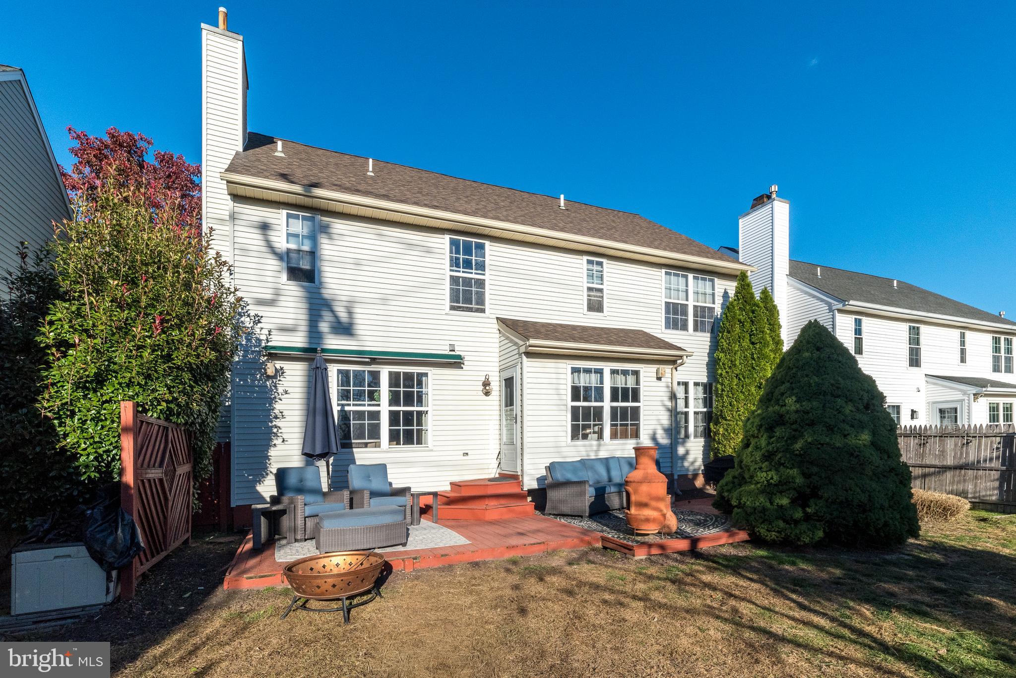 BUCKINGHAM SQ - Residential