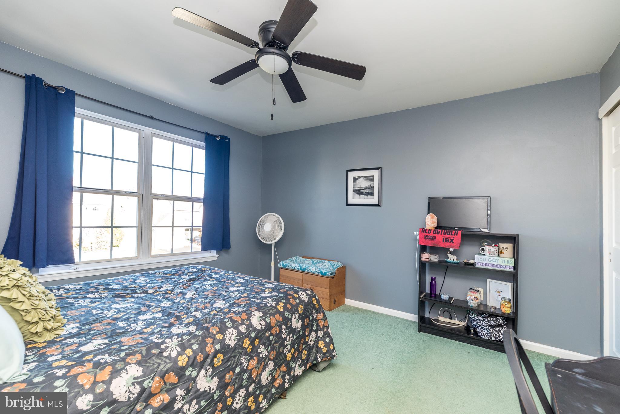 BUCKINGHAM SQ - Residential