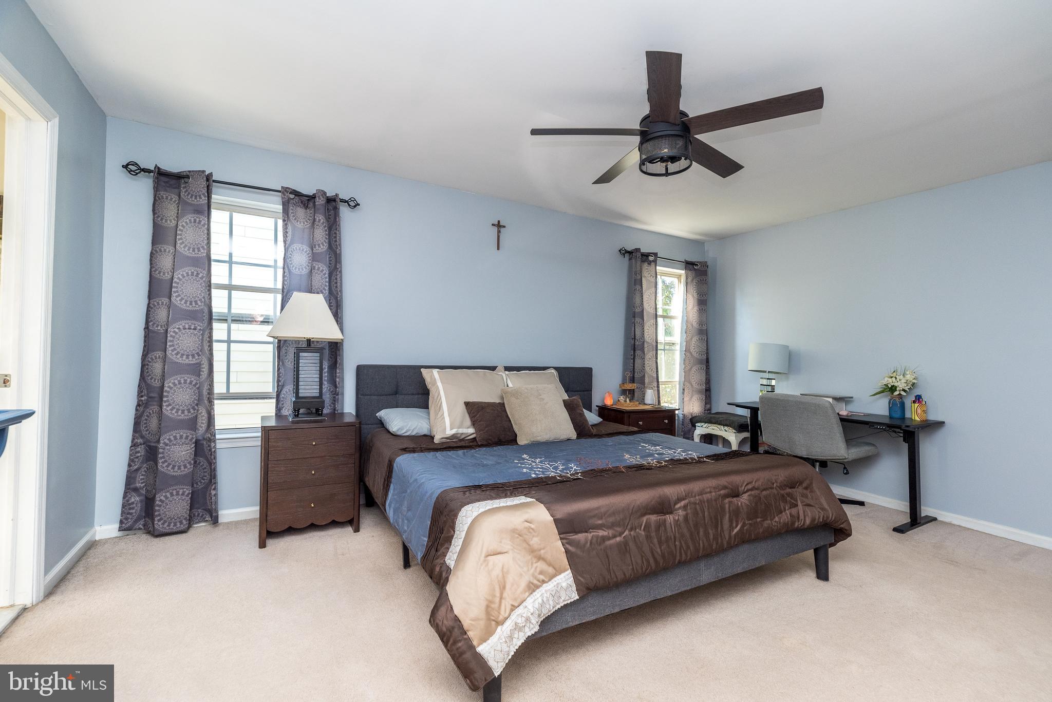 BUCKINGHAM SQ - Residential