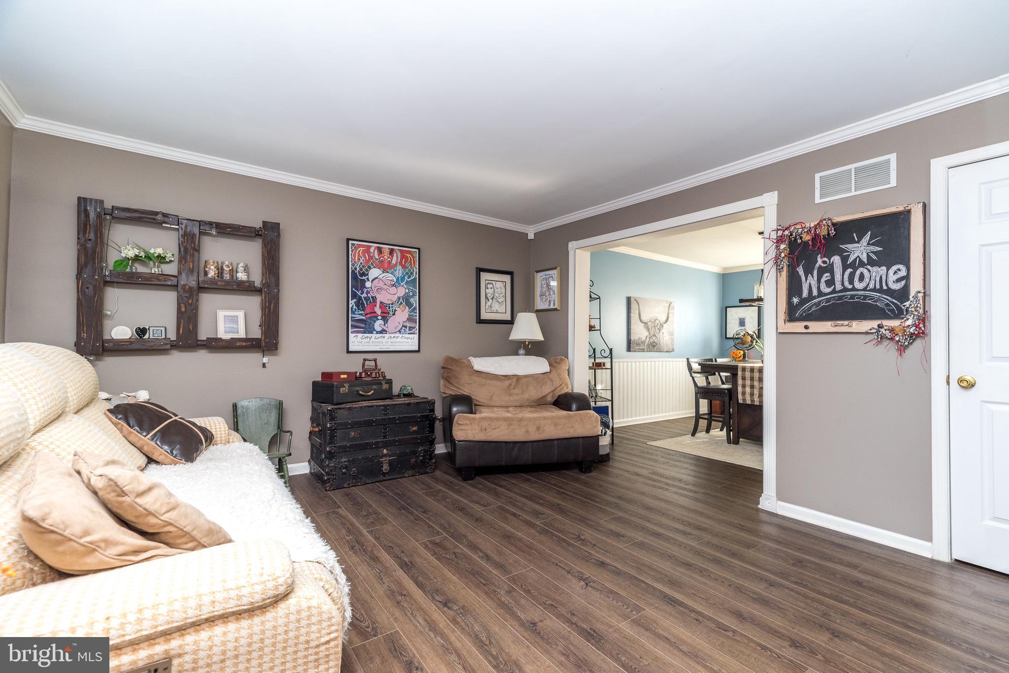 BUCKINGHAM SQ - Residential