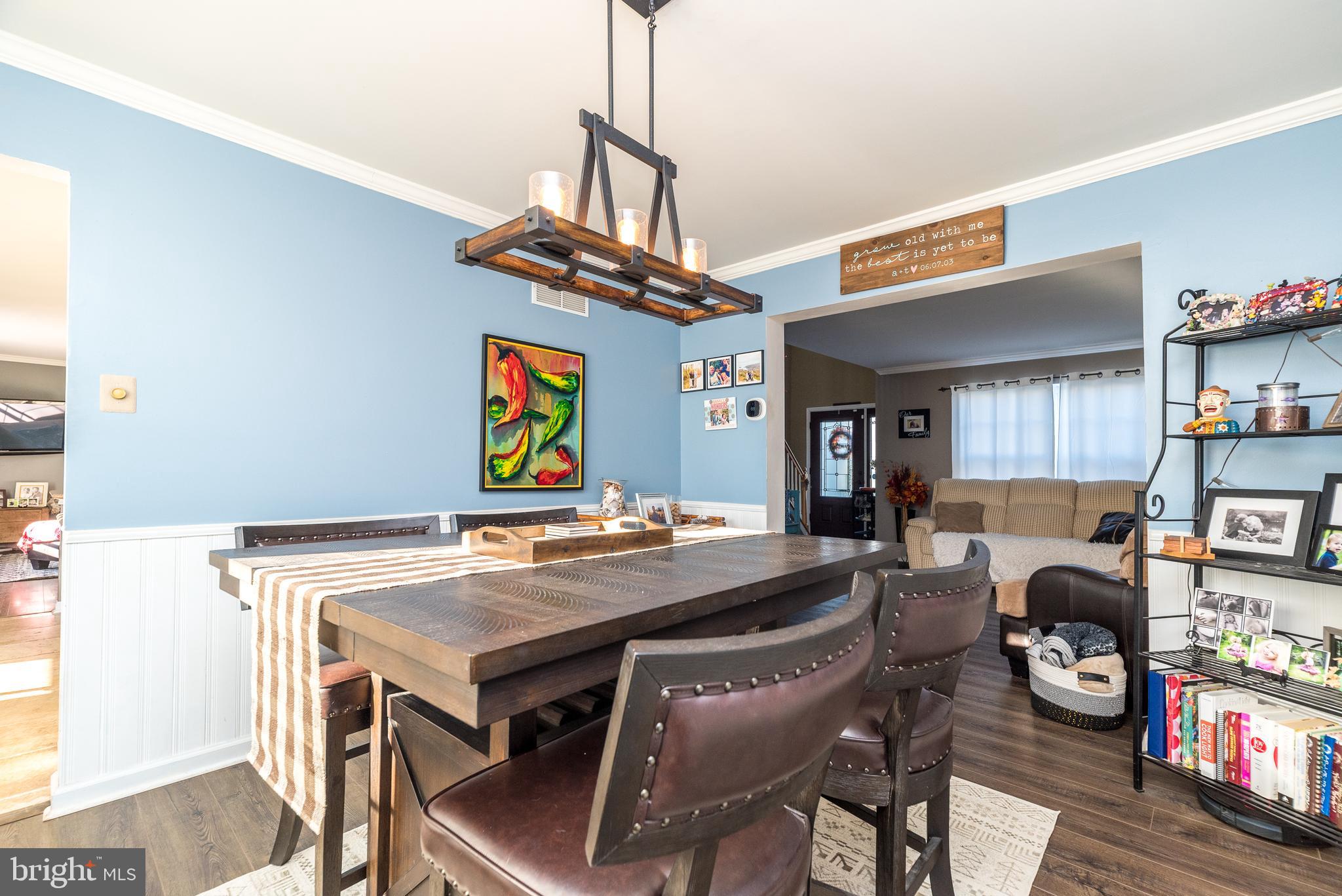 BUCKINGHAM SQ - Residential