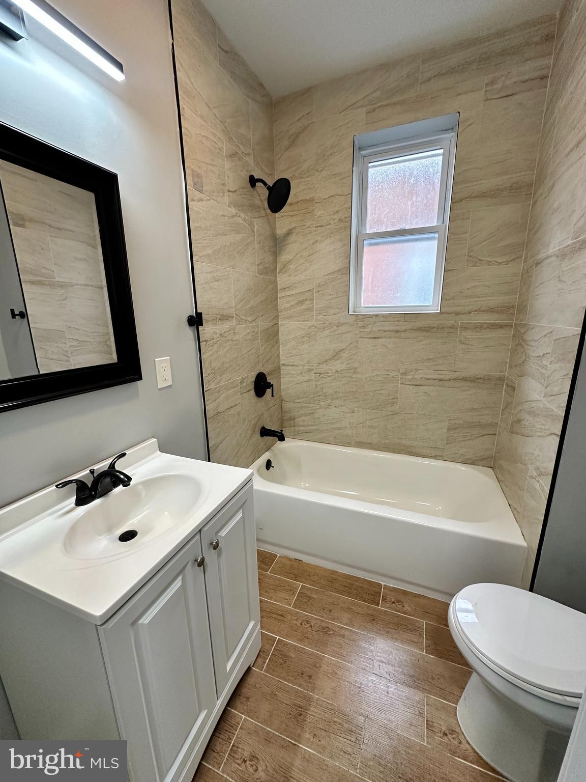 STRAWBERRY MANSION - Residential Lease