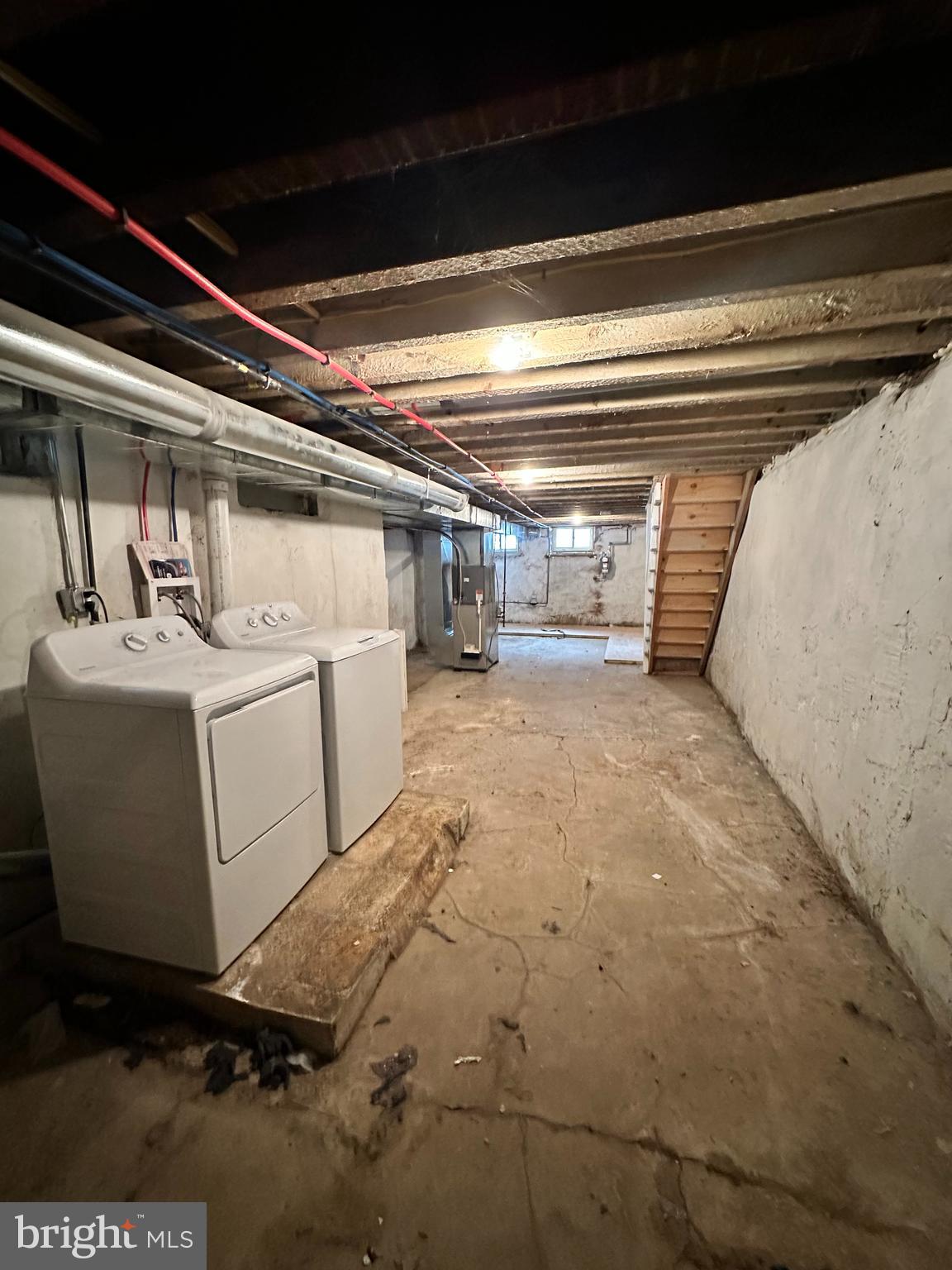 STRAWBERRY MANSION - Residential Lease