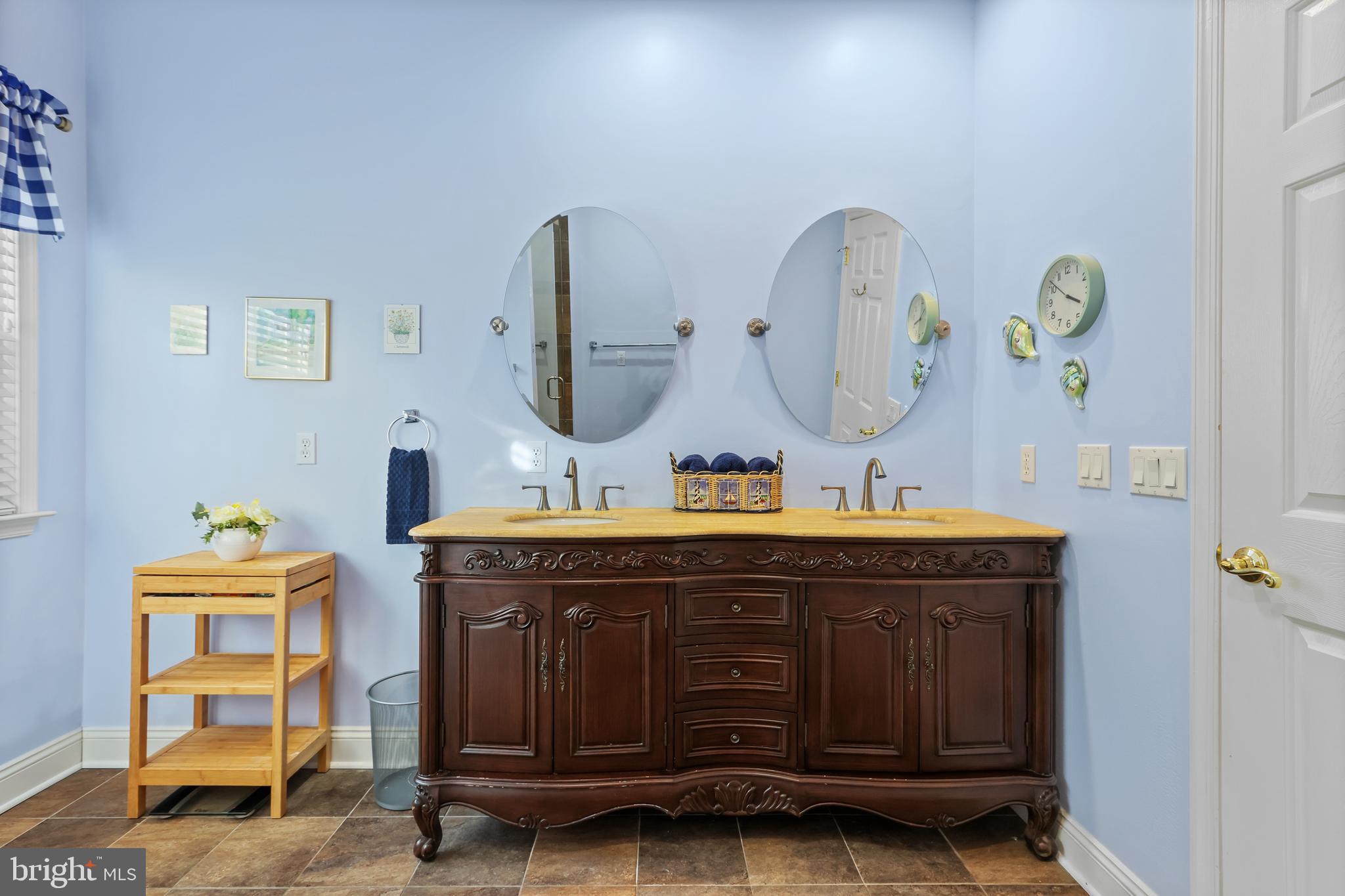 GLENMOOR - Residential