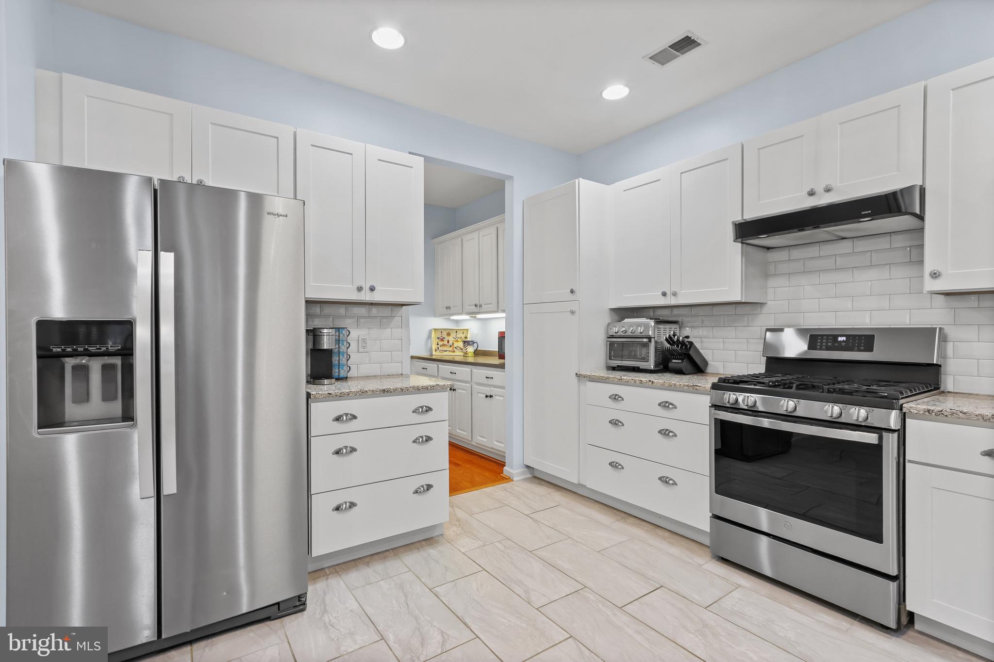 GLENMOOR - Residential