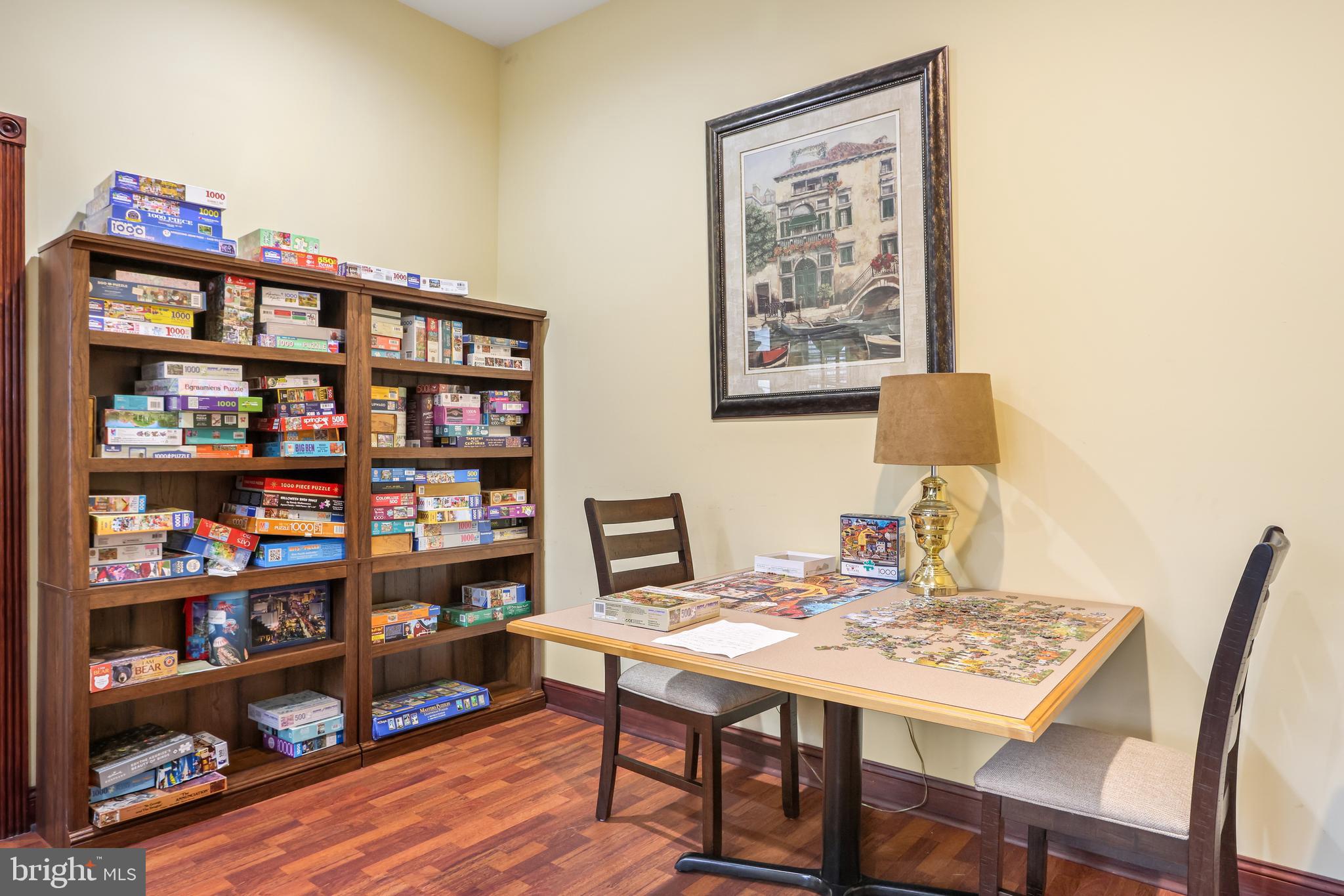 GLENMOOR - Residential