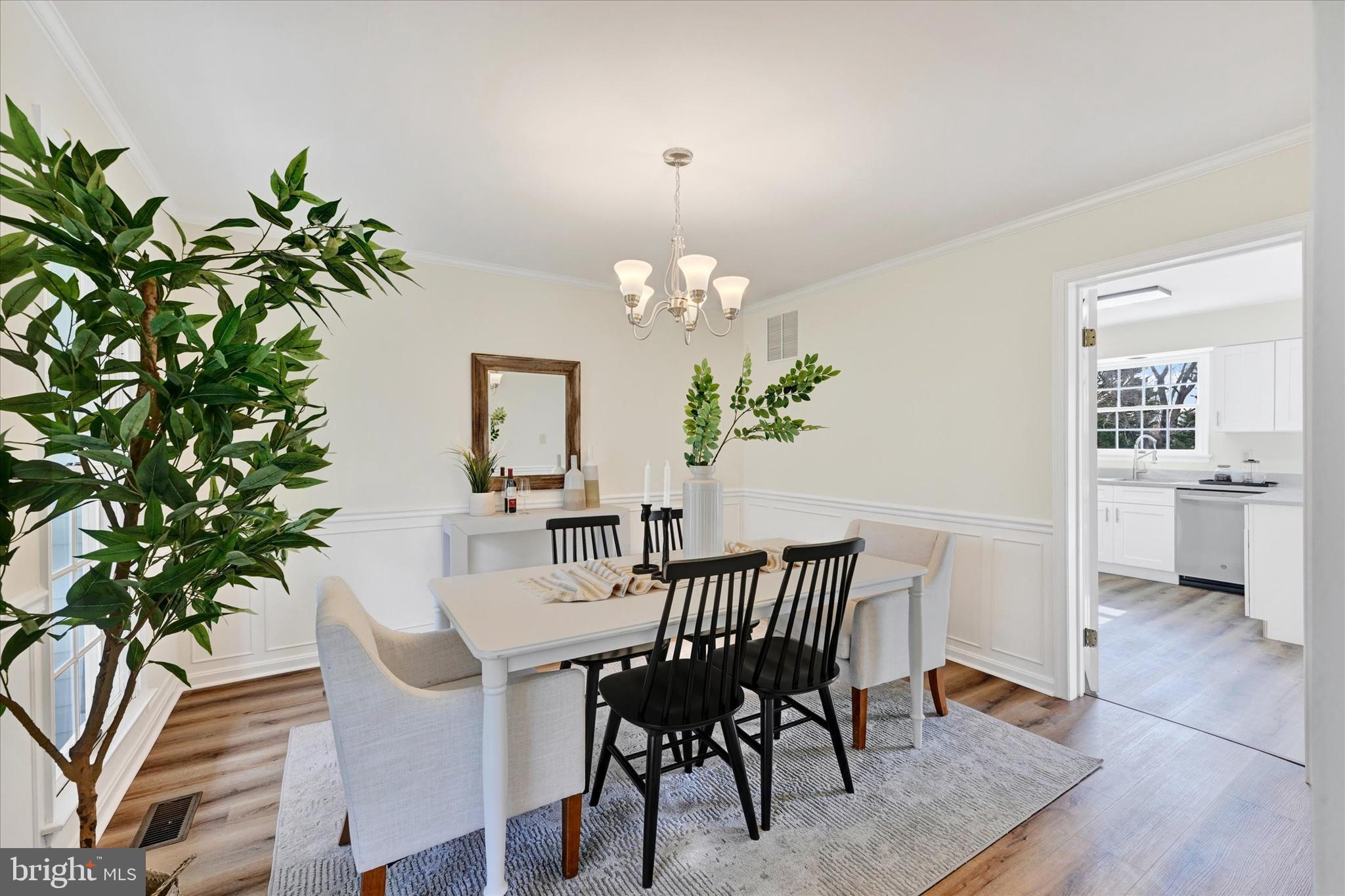 BENTLEY ESTATES - Residential